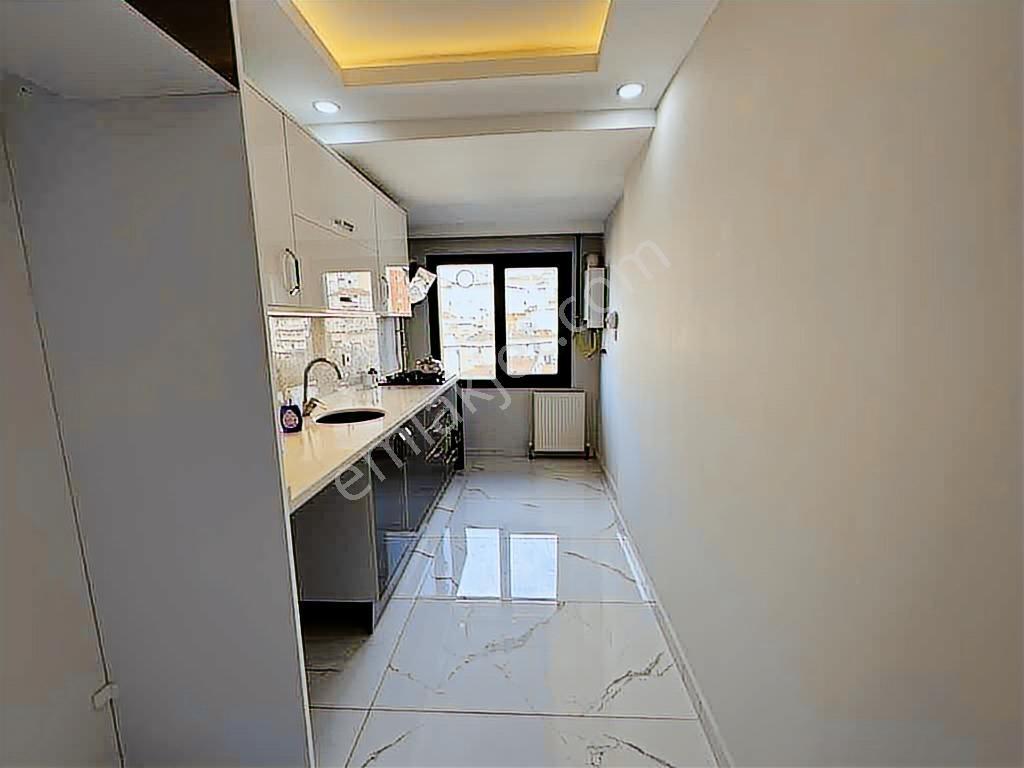 Gürsel Arboz Life Sitesi Satılık 4+2 Daire - Görsel 13