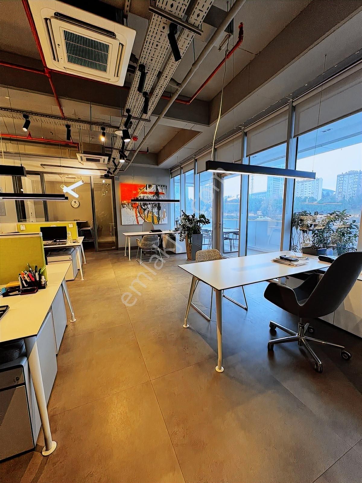Seba Boulevard D Blok'ta Teraslı, Hazır Dekorlu 240m2 Ofis - Görsel 17