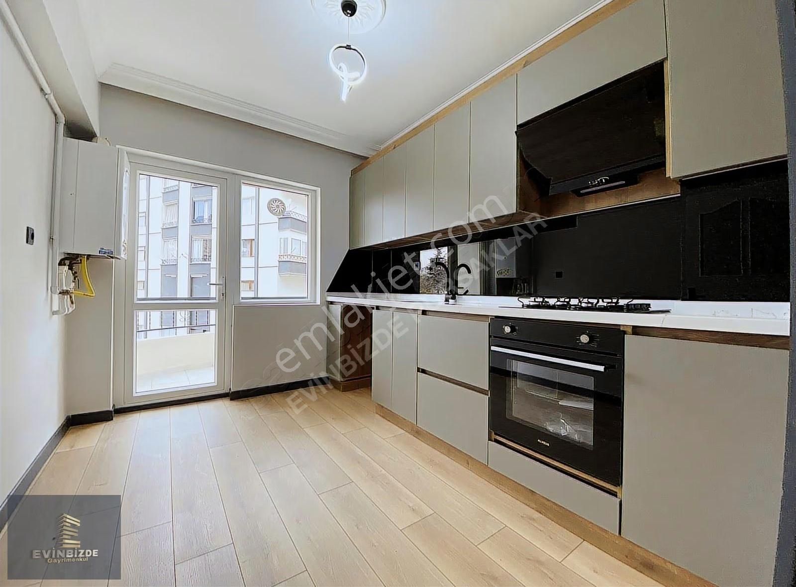 Evinbizde Pursaklar█ Merkezde Park Cepheli Yenilenmiş Lüx Daire!