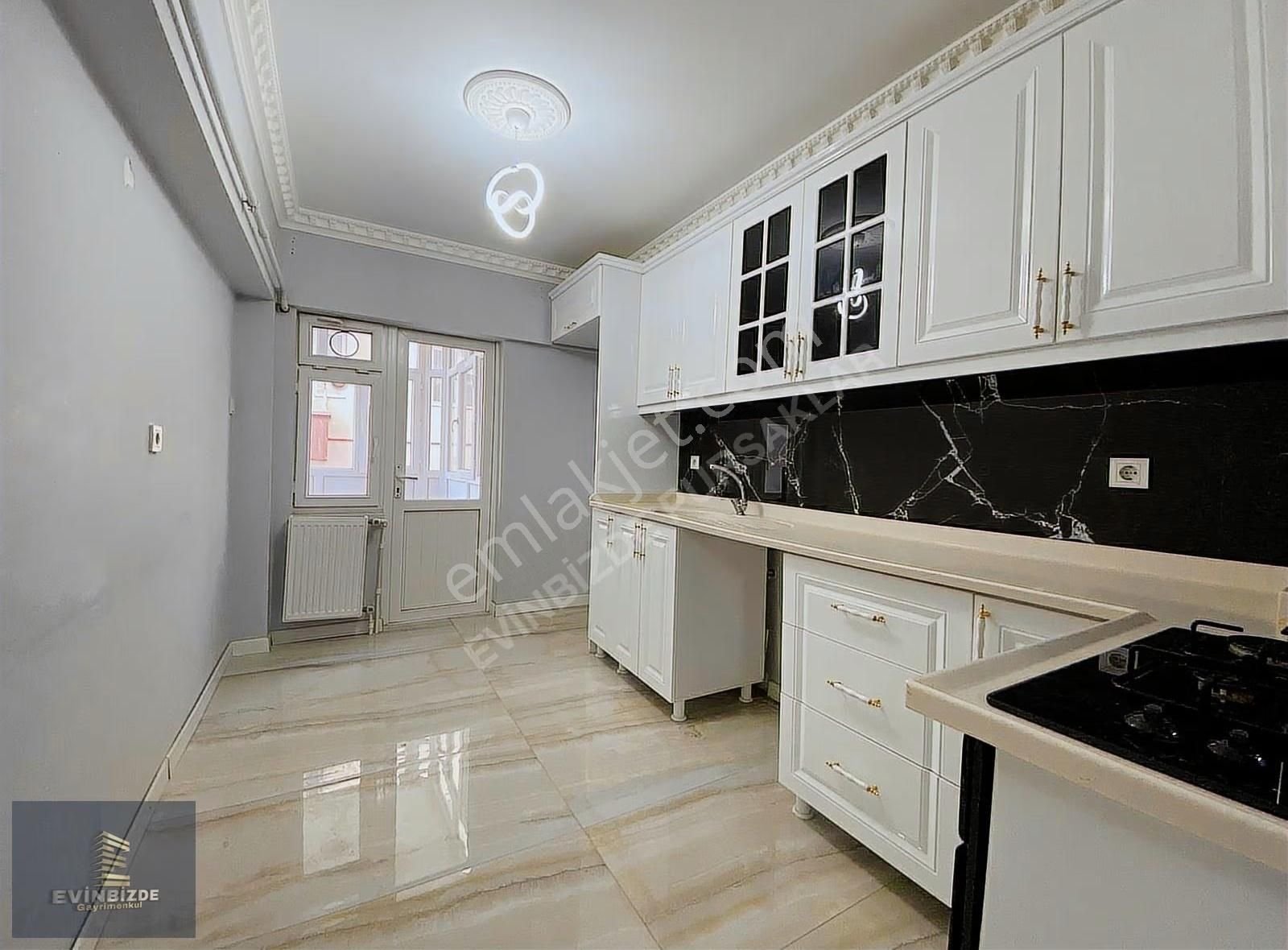 Evinbizde Gayrimenkul█ 5'yol Merkezde 3+1 1.kat Yapılı Lüx Daire