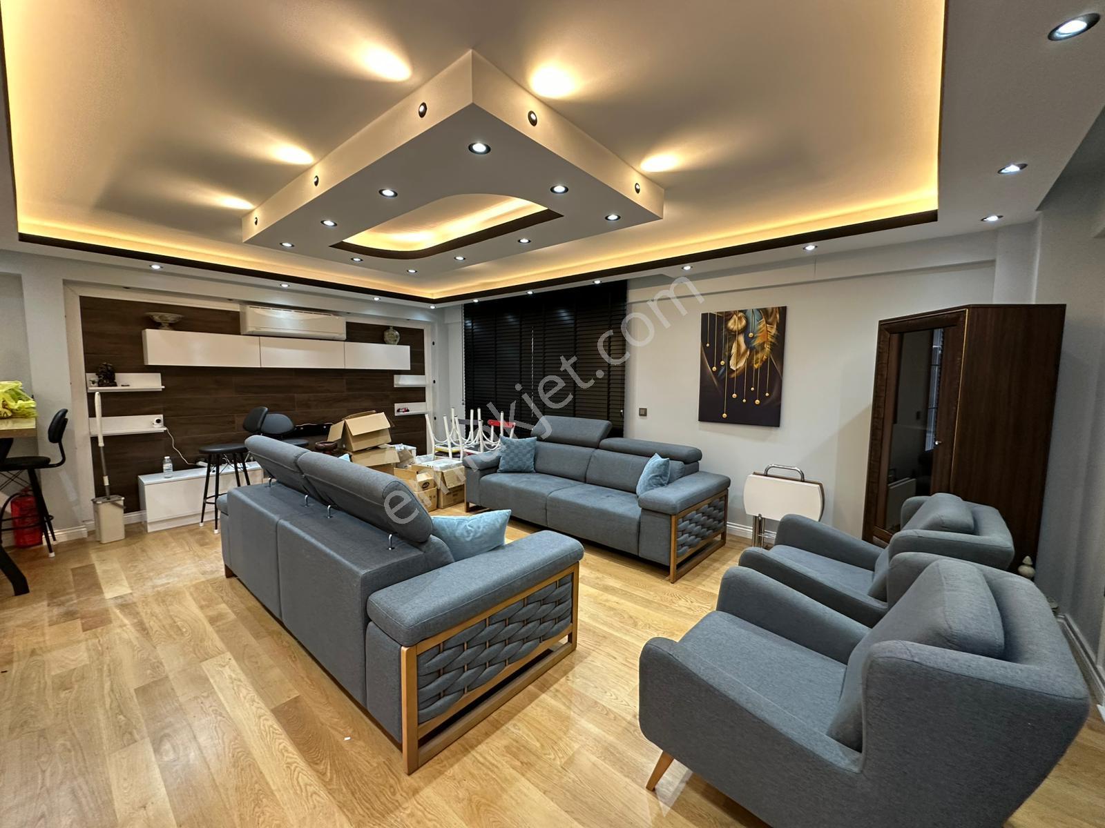 Satılık 4+1 Lüks Villa Köşe Konum / Hemen Teslim