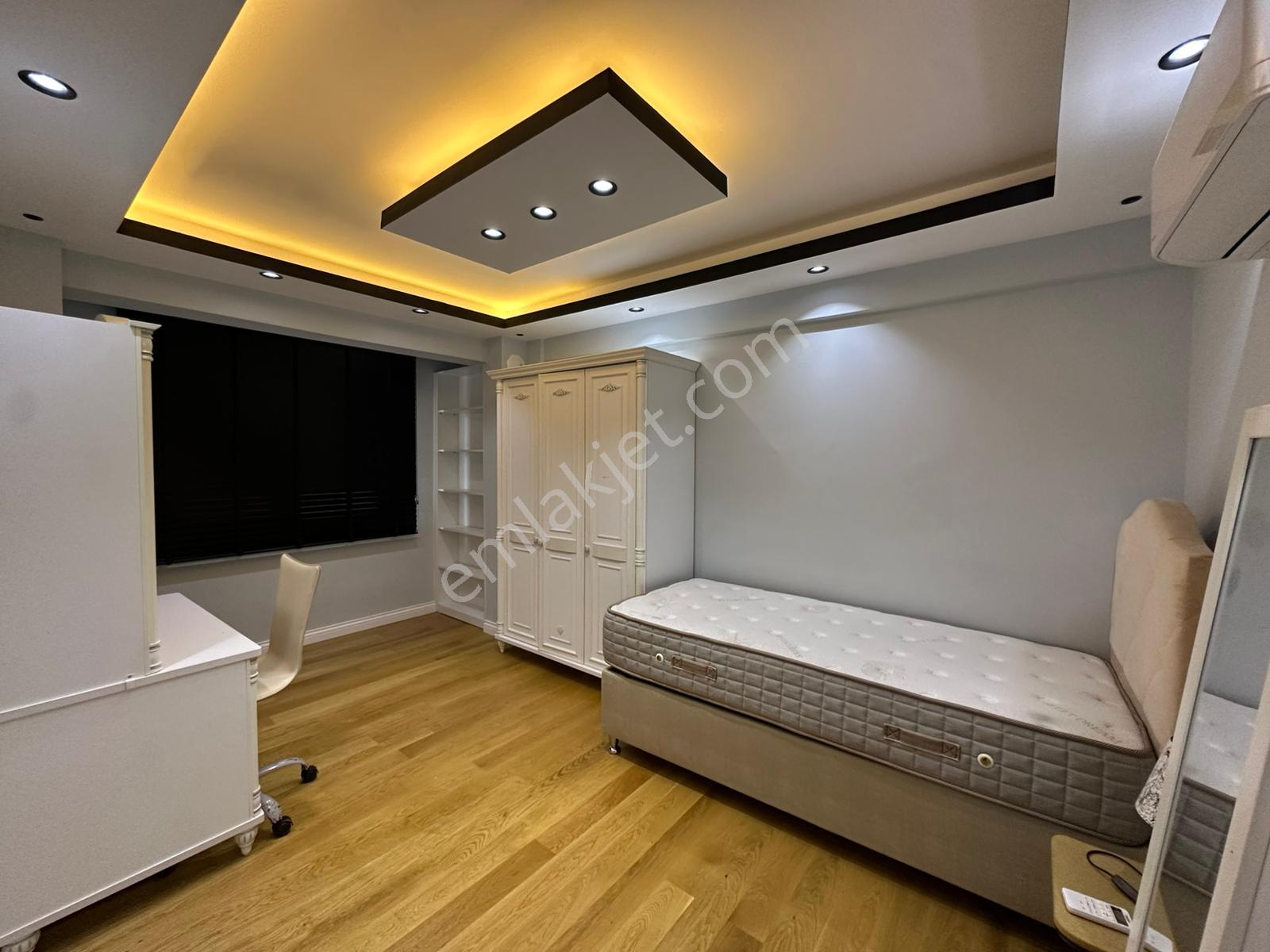 Satılık 4+1 Lüks Villa Köşe Konum / Hemen Teslim - Görsel 19