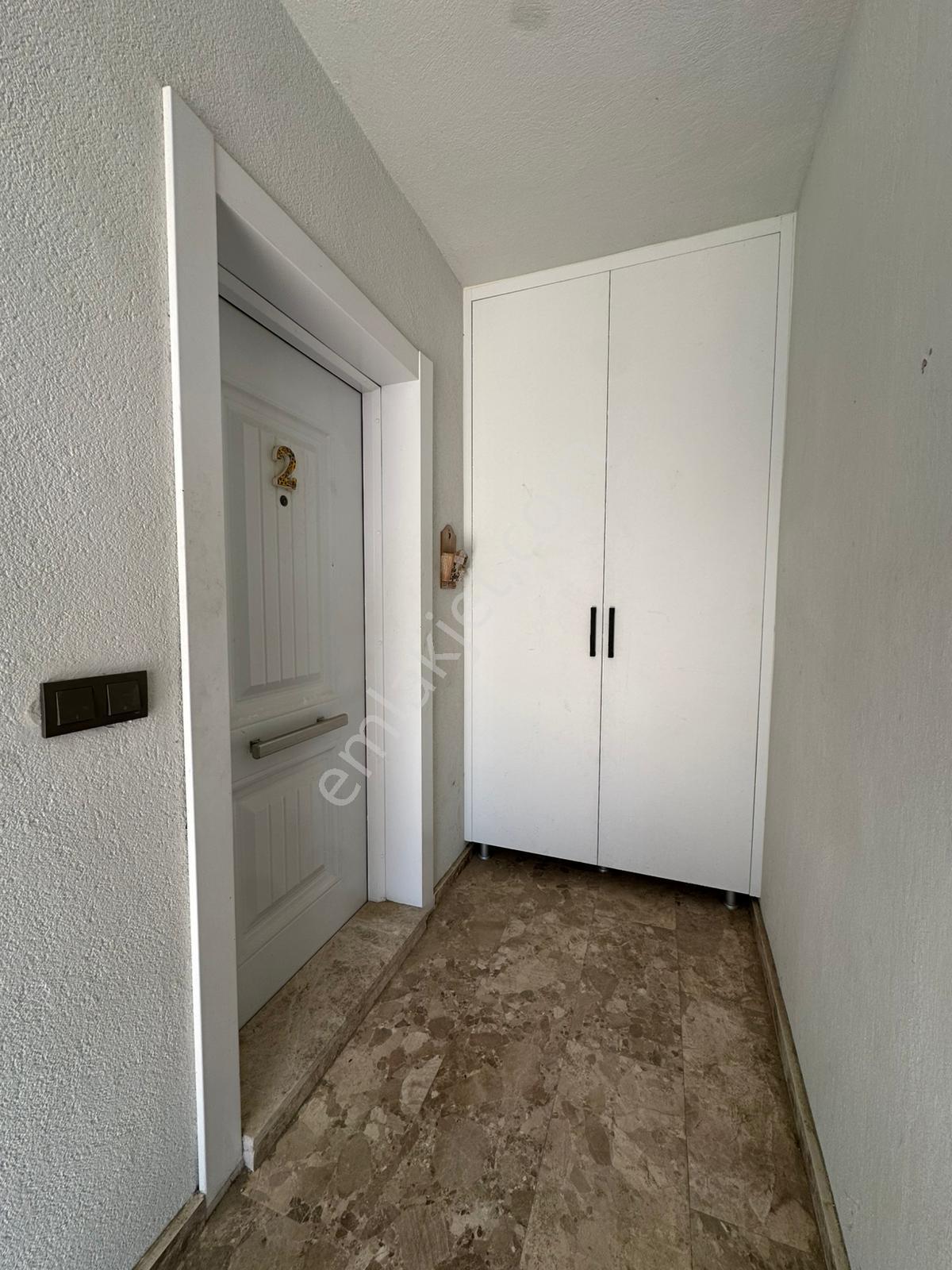 Satılık 4+1 Lüks Villa Köşe Konum / Hemen Teslim - Görsel 8