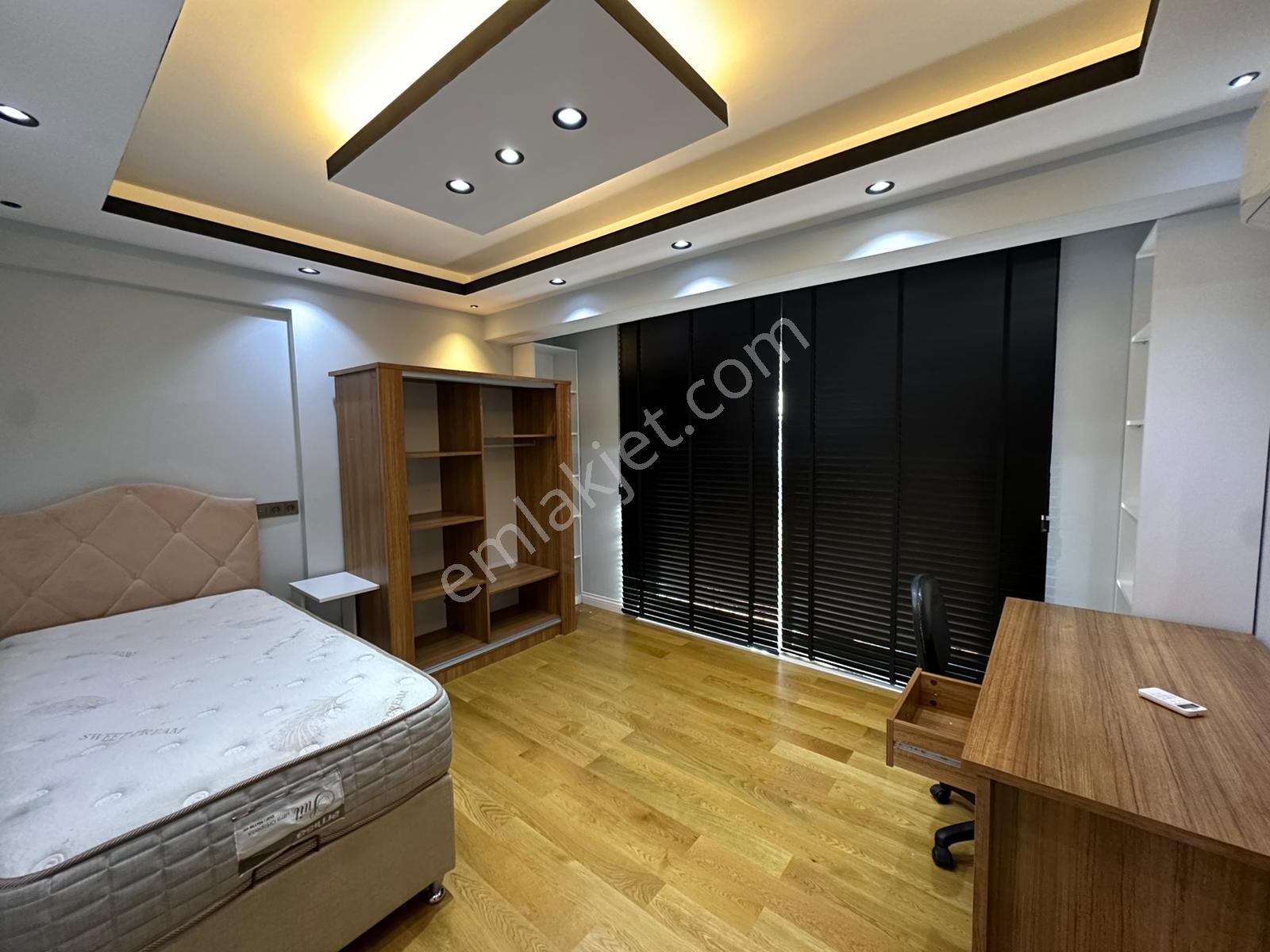 Satılık 4+1 Lüks Villa Köşe Konum / Hemen Teslim - Görsel 17
