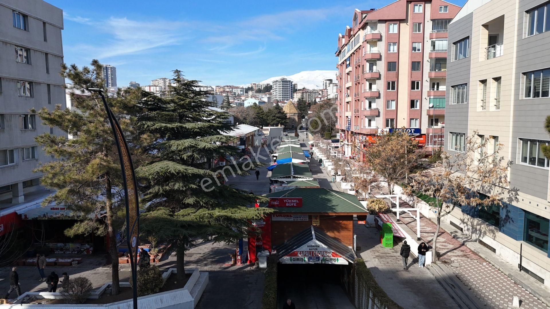 E.gökal Çarşı Merkez Defterdarlık Yanı 3+1 Ara Kat Ana Yol Cephe - Görsel 35