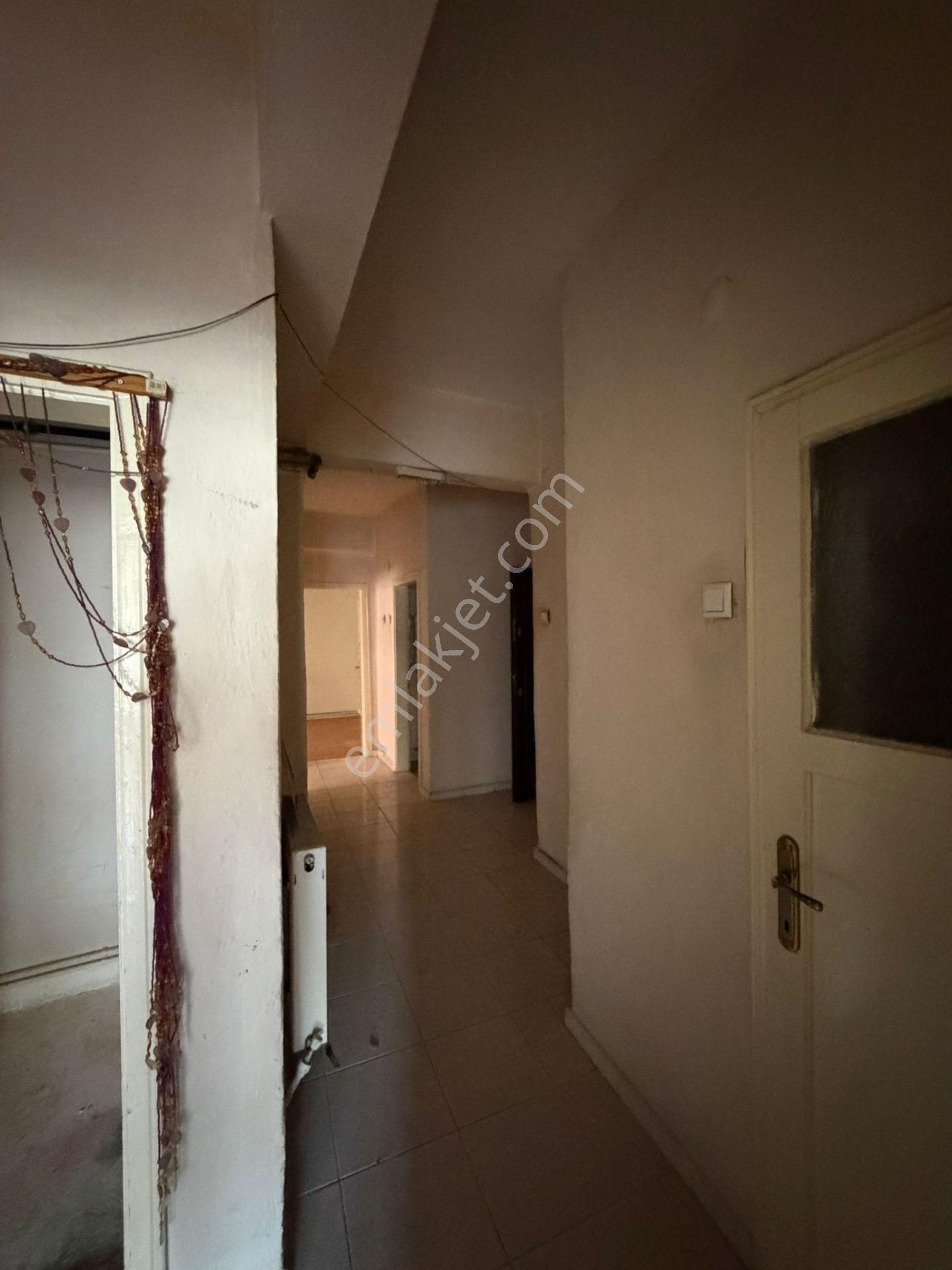 E.gökal Çarşı Merkez Defterdarlık Yanı 3+1 Ara Kat Ana Yol Cephe - Görsel 18