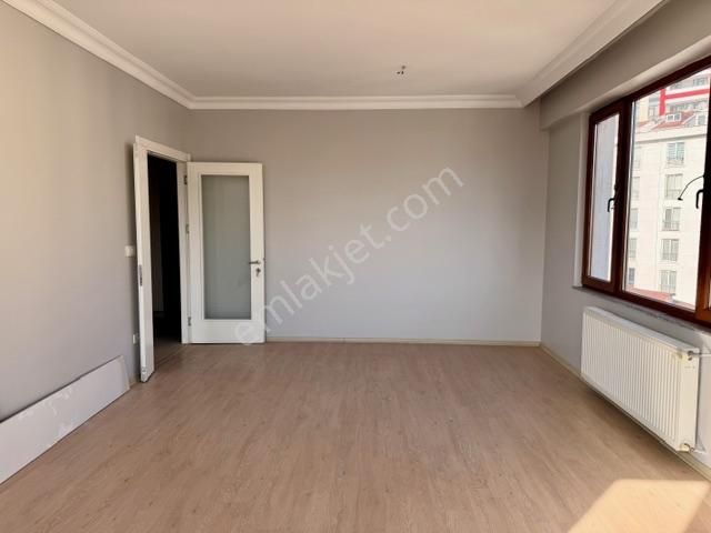 Kağıthane Merkez Mah. Mega Evler Sitsinde Geniş Tip Satılık 2+1 - Görsel 5
