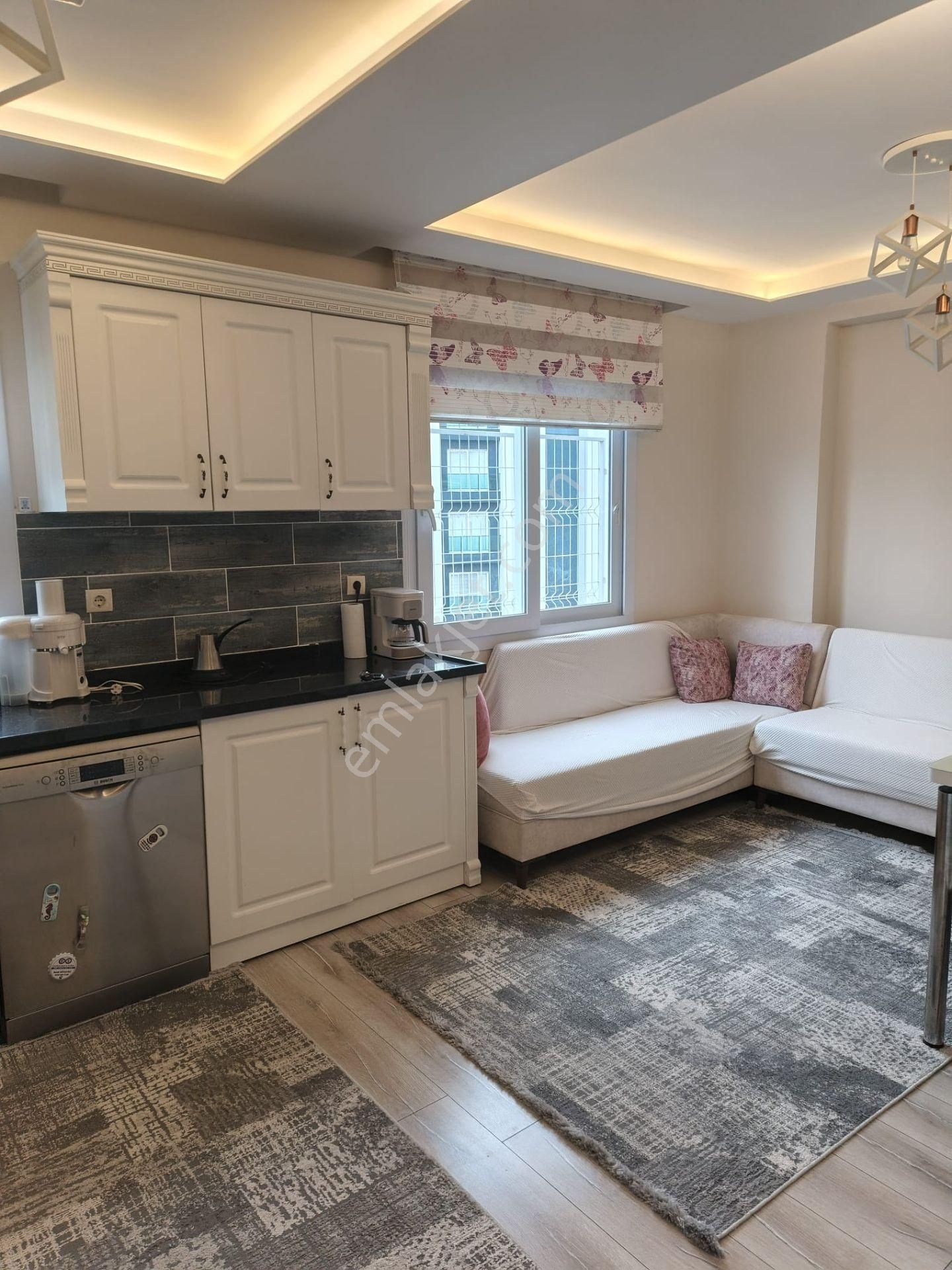 Karınca'dan Akdeniz Mh'de Merkezi Konumda 4+1 Acil Satılık! - Görsel 2