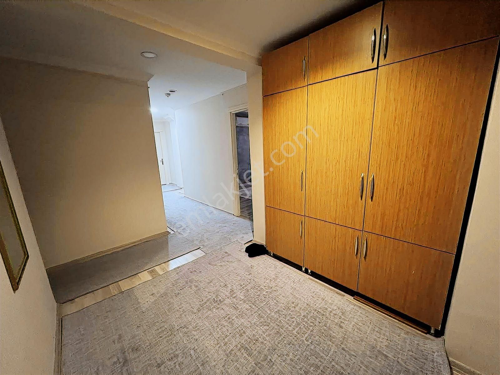 Şişli Mecidiyeköy Merkez'de Cadde Üstü Net:250 M2 4+1 Dükkan - Görsel 12