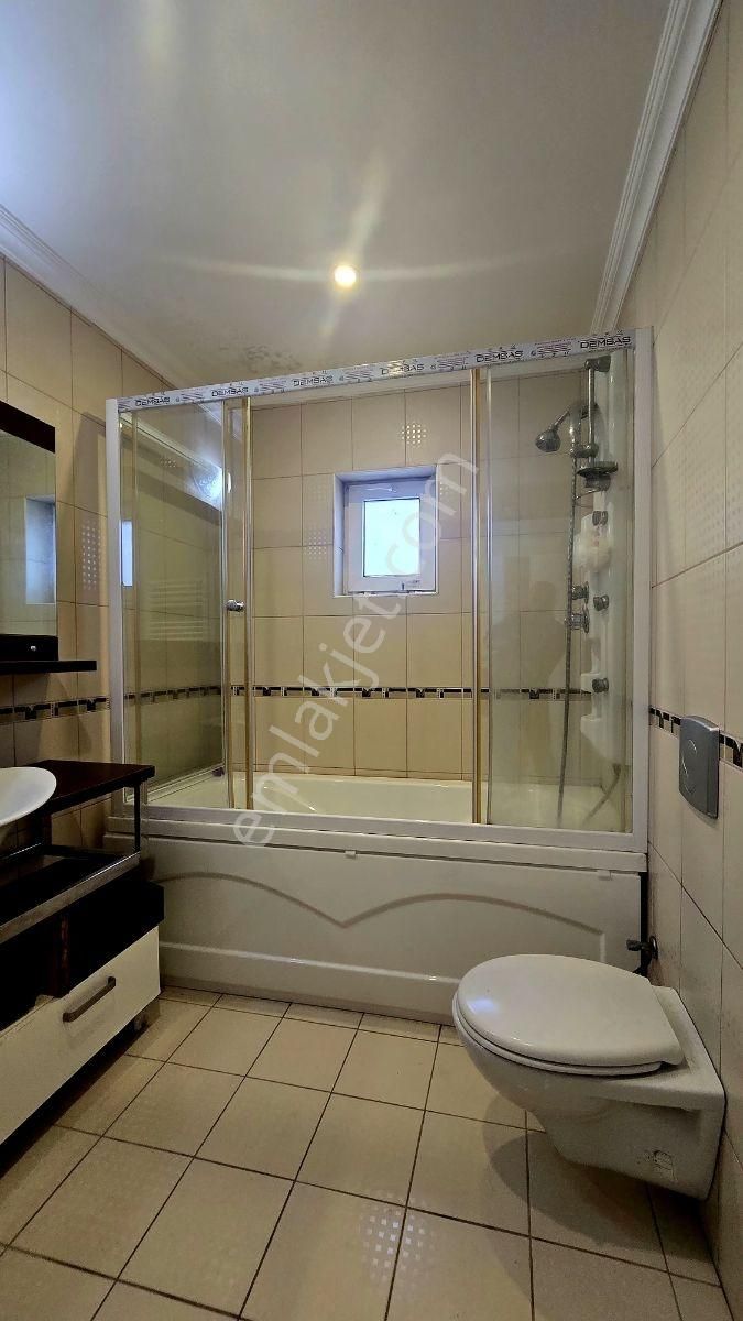 Deniz Manzaralı Butik Sitede Özel Havuzlu Tripleks Villa - Görsel 26
