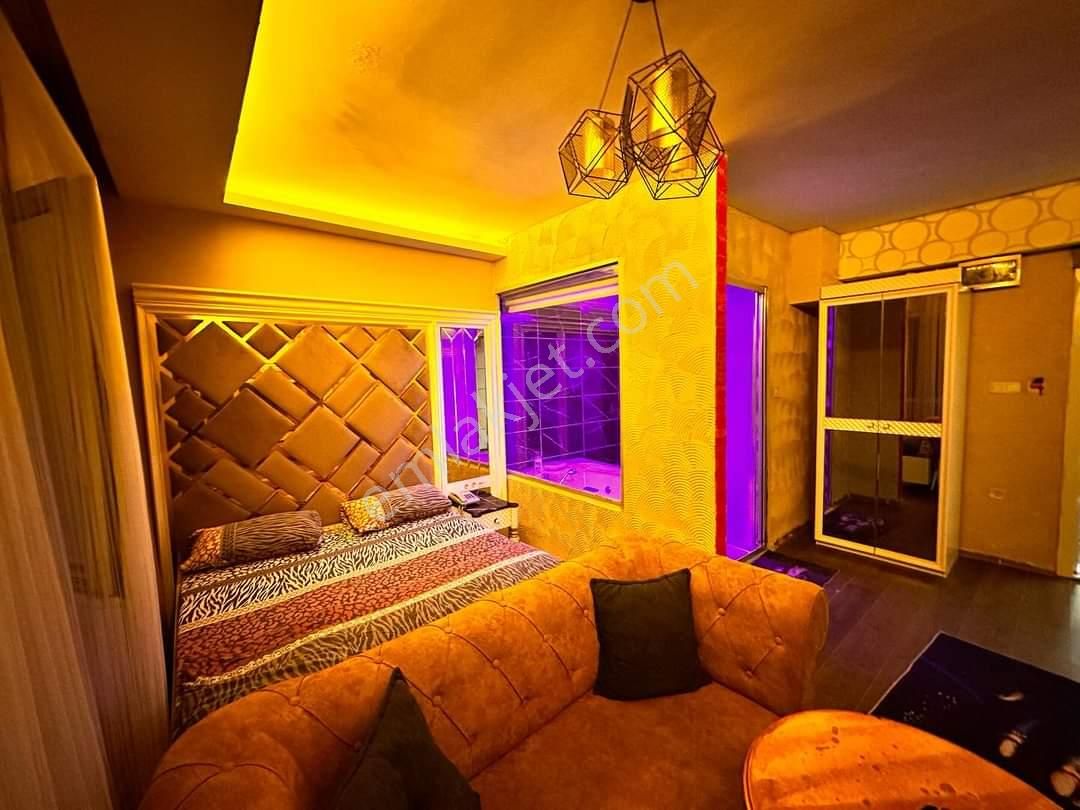 Günlük Kiralık Lüx Daireler Metroya Yakın - Görsel 11