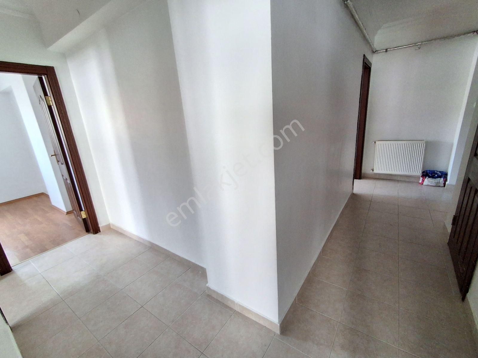 Kelepir Fiyata 3.katta 2+1 Kök Tapu Isı Yalıtım İskanlı Fırsat.. - Görsel 23