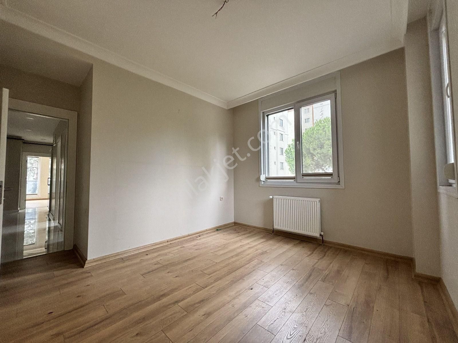 Konut Ve Ticari'den Merdivenköy'de 2021 Yapımı Minibüse Yakın Boş 3+1 - Görsel 18