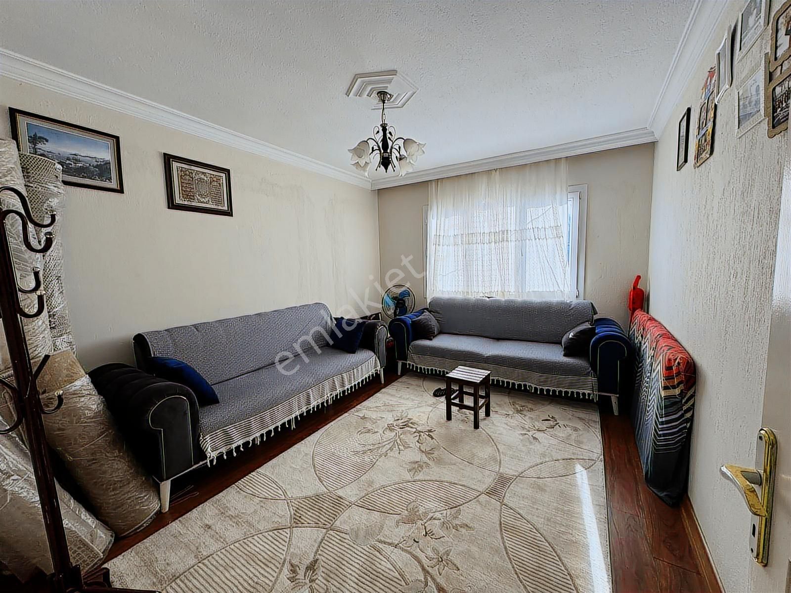 Karabağlar Yunus Emre Mah Cadde Üzeri 117 M2 3+1teraslı Daire - Görsel 7