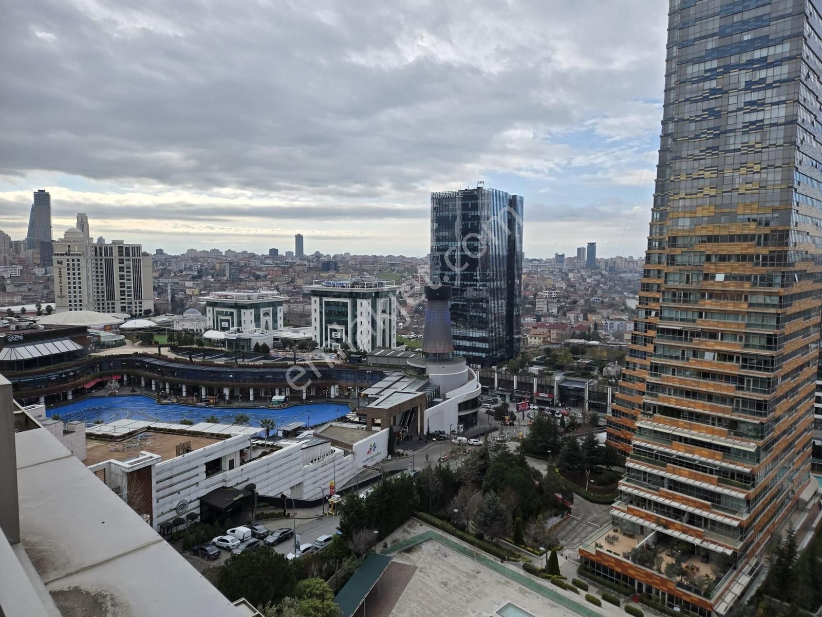 Ataşehir Varyap Meridian'de Muhteşem Kat Bahçeli Çok Geniş 2+1 - Görsel 11