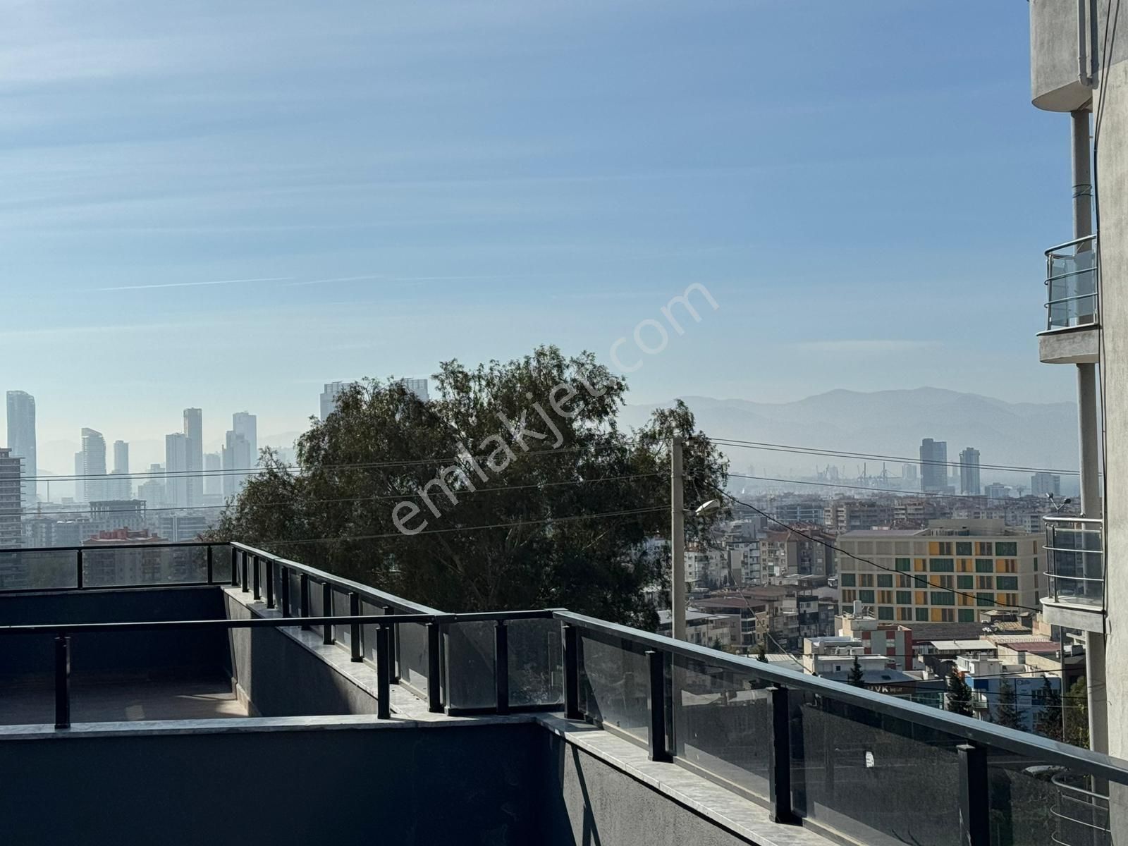 Bornova Atatürk Mahallesinde 3+1 Satılık Villa - Görsel 7