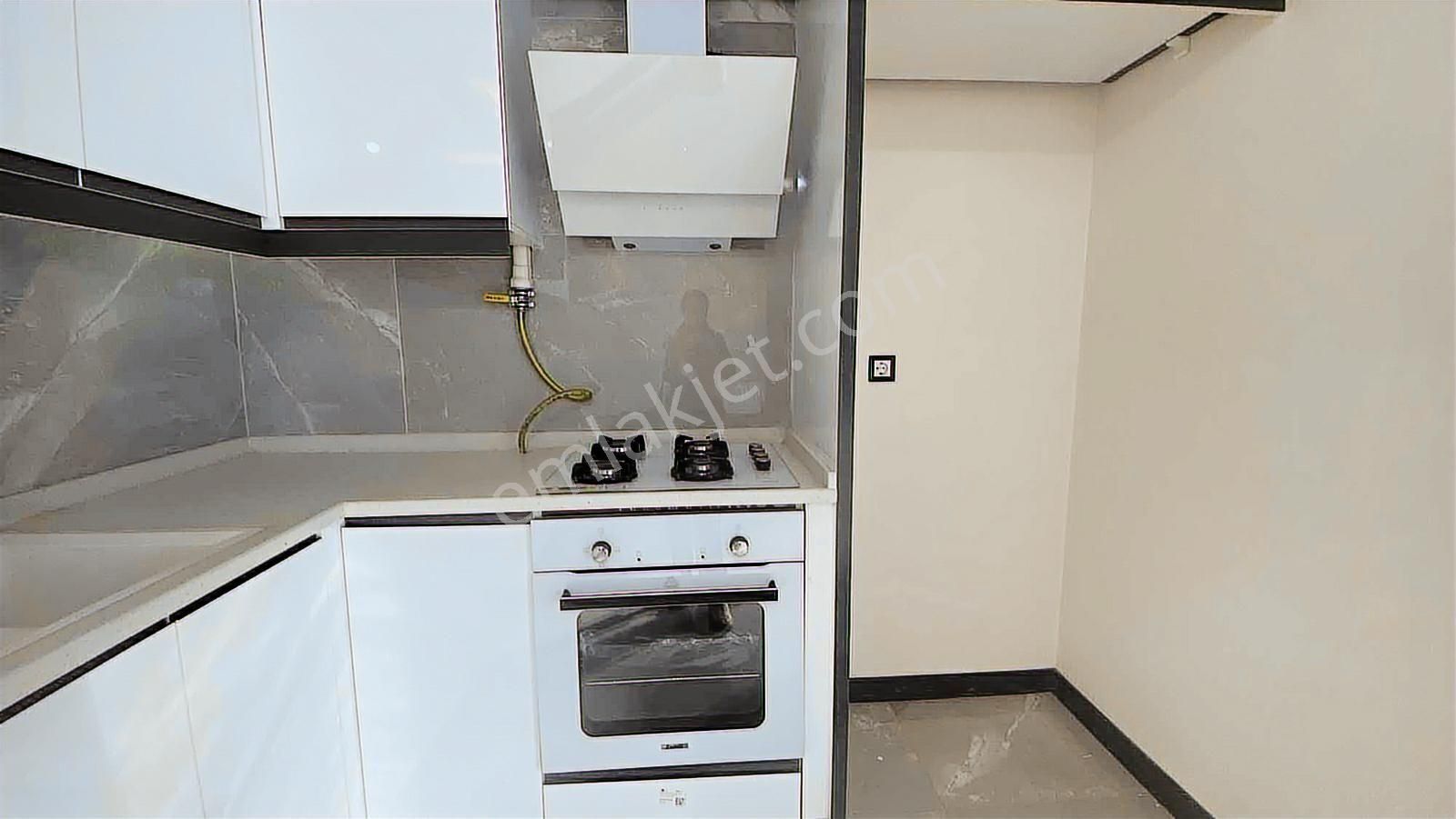 İzmir Torbalı Alpkent Mahallesi 3+1 Havuzlu Site - Görsel 15