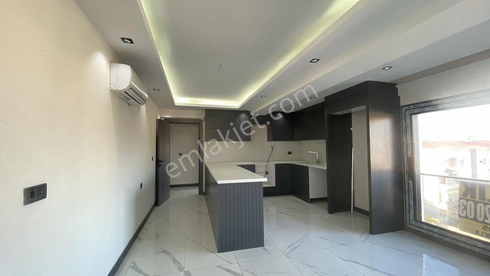 Alpkent Mahallesi 3+1 Havuzlu Sitede Hamamlı Daire