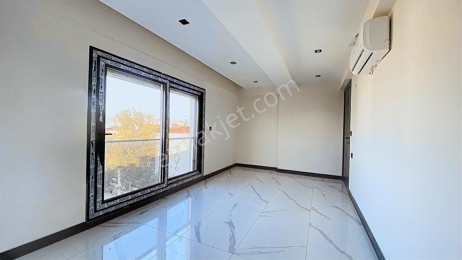 Alpkent Mahallesi 3+1 Havuzlu Sitede Hamamlı Daire - Görsel 3