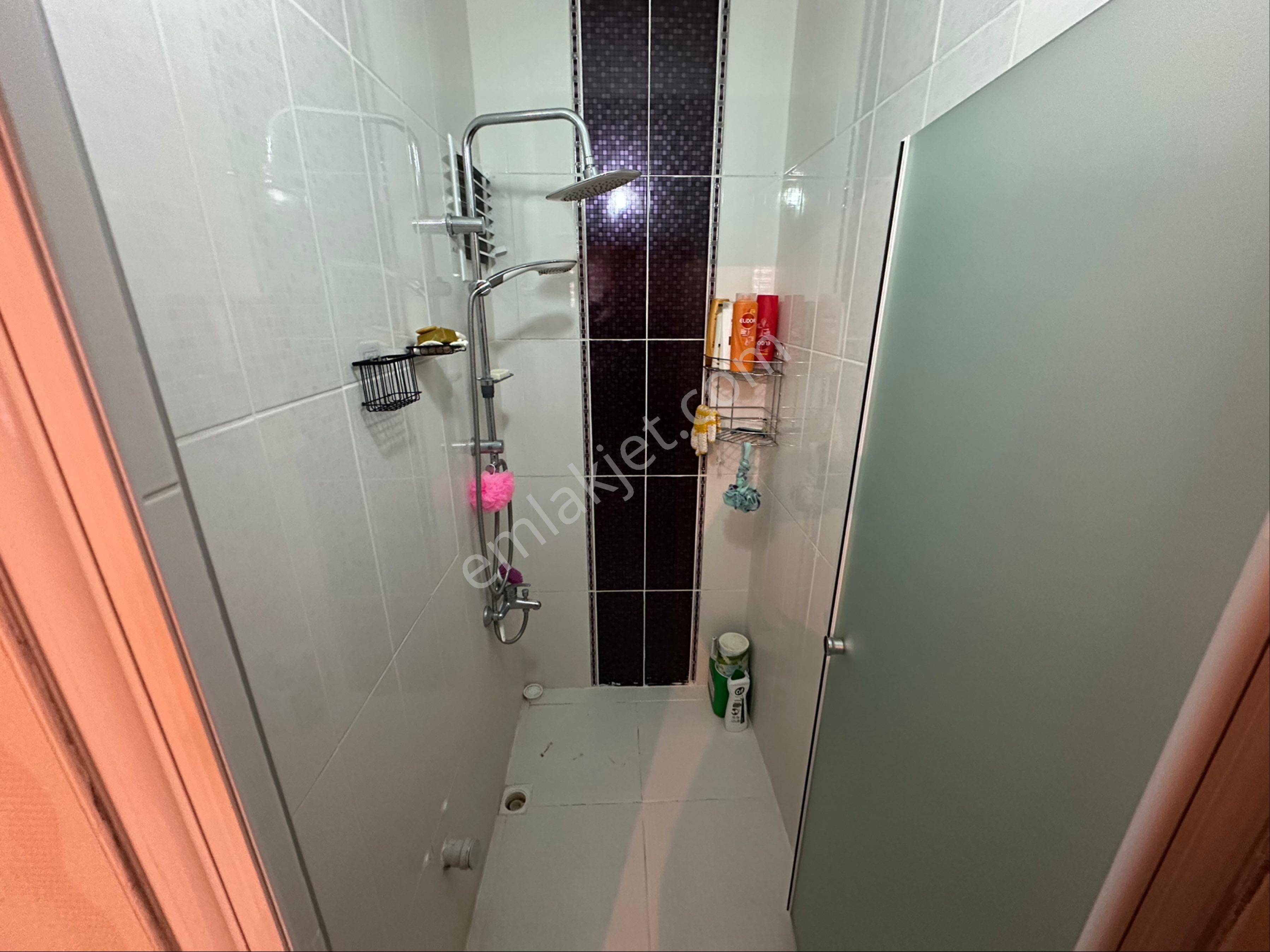 Yeşiltepe 431 Cadde Üstü Çift Girşli Asansörlü Çift Mutfaklı 5+1 - Görsel 34