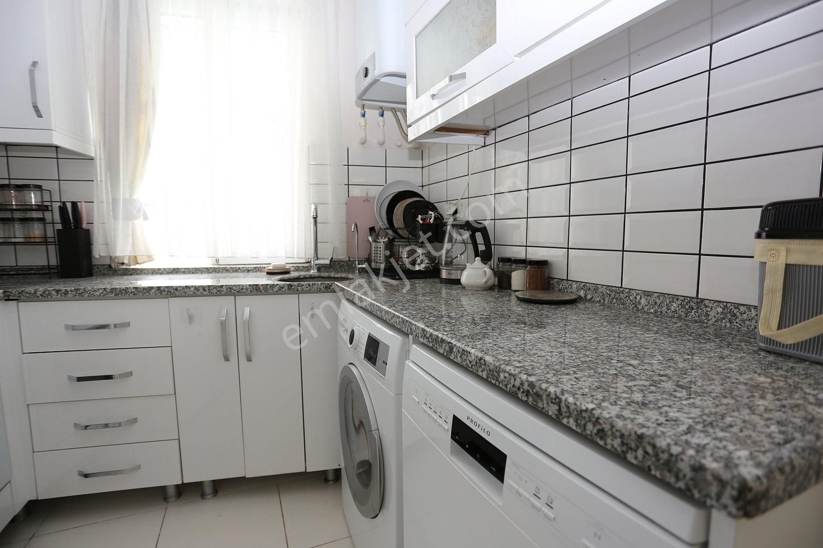 Muratpaşa Deniz Mahallesinde Ayrı Mutfaklı 3+1 Daire | Tekce - Görsel 9