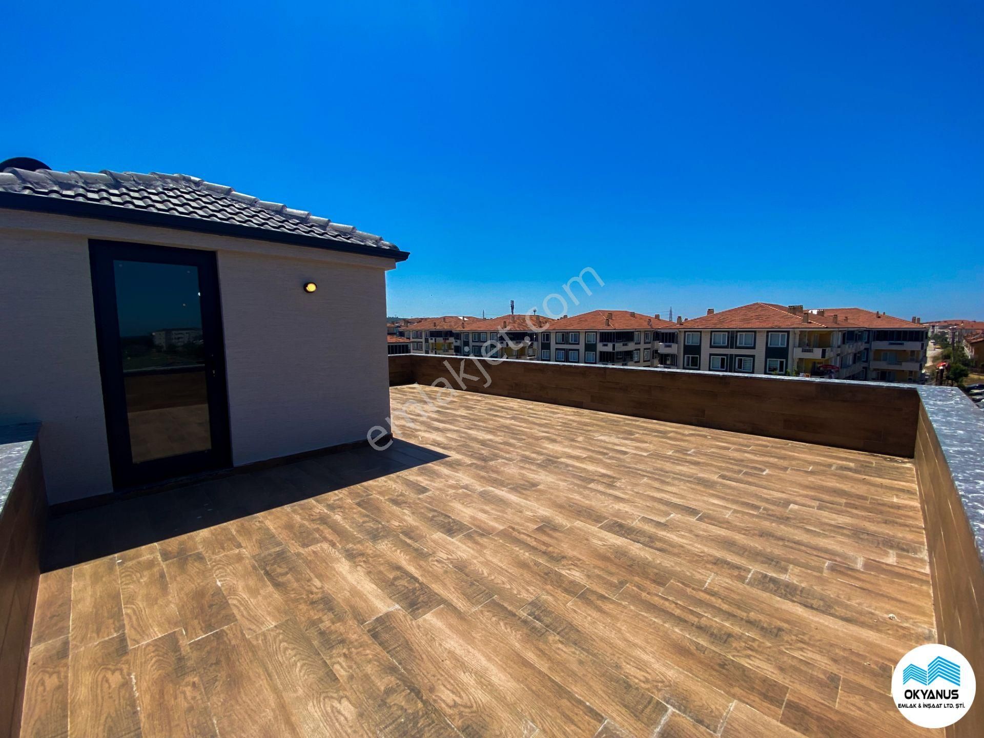 Sakarya Karasu'da Ortak Havuzlu Geniş Teraslı 3+1 Tripleks Villa - Görsel 34