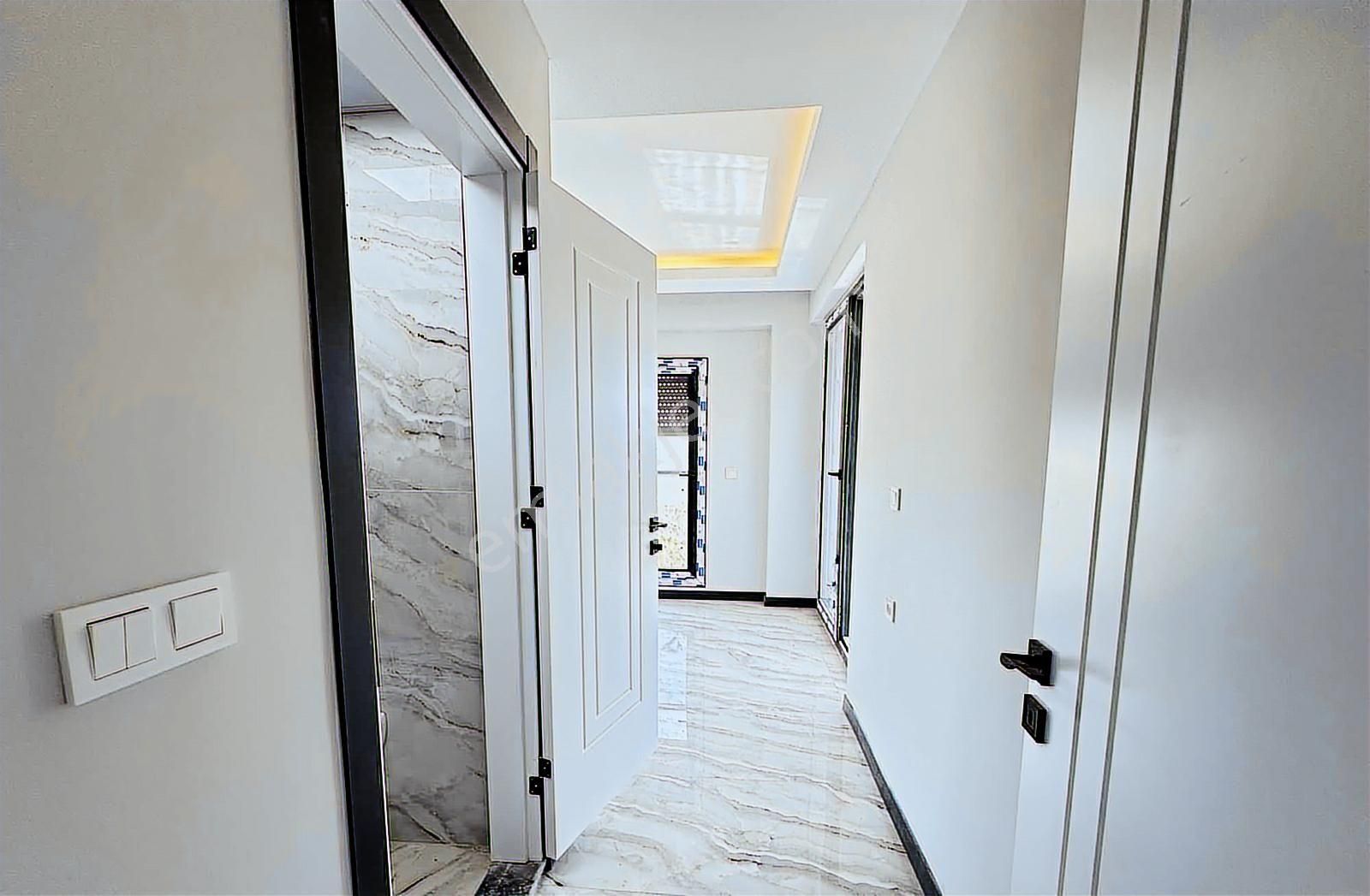 Muratbey Mah. 3+1 Ultra Lüx İnce İşçilikli Daire - Görsel 9