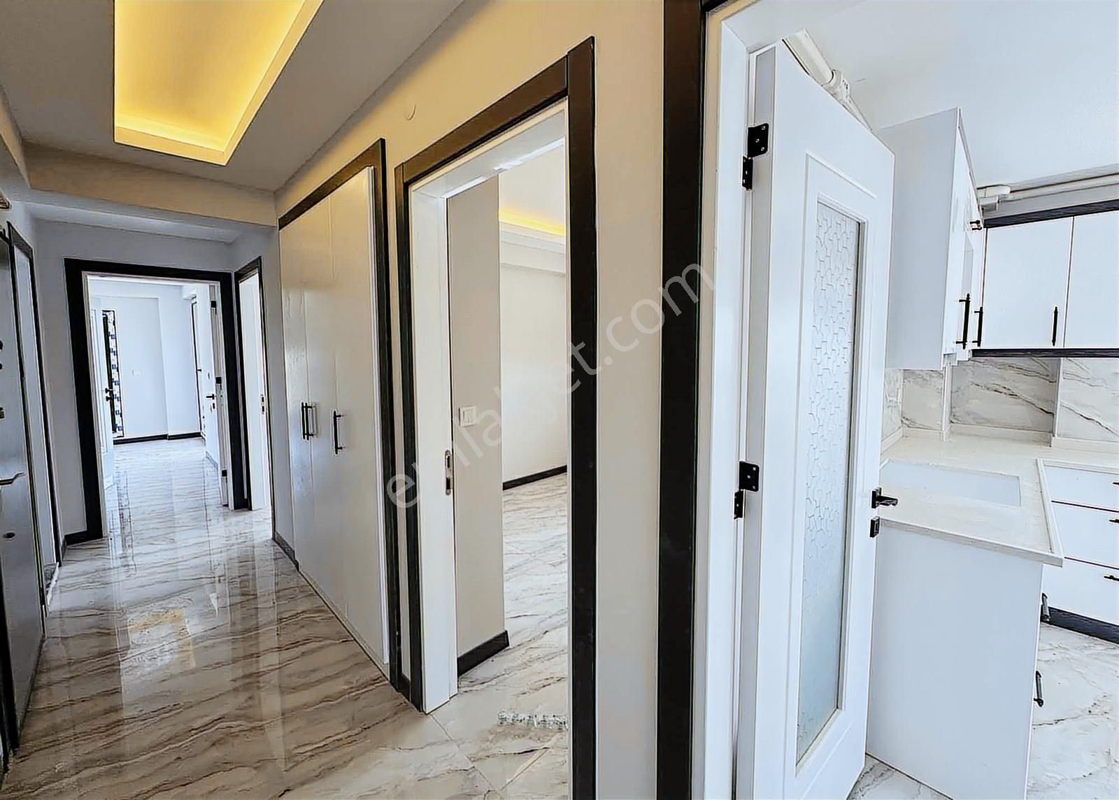 Muratbey Mah. 3+1 Ultra Lüx İnce İşçilikli Daire - Görsel 4