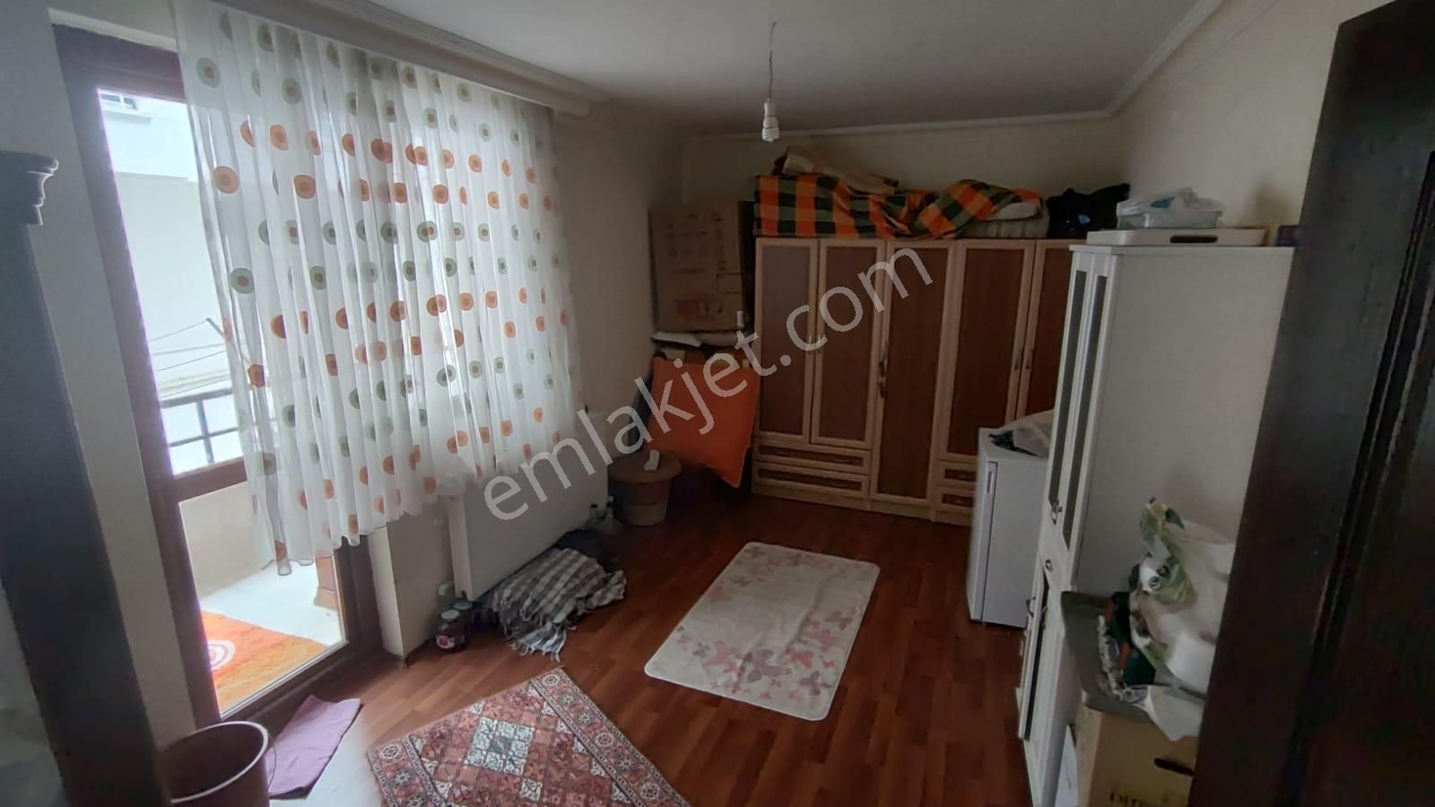 Atanora Vadiden Asansörlü 3 Cepheli Geniş Metraj Cadde Yakını 4+1 - Görsel 3