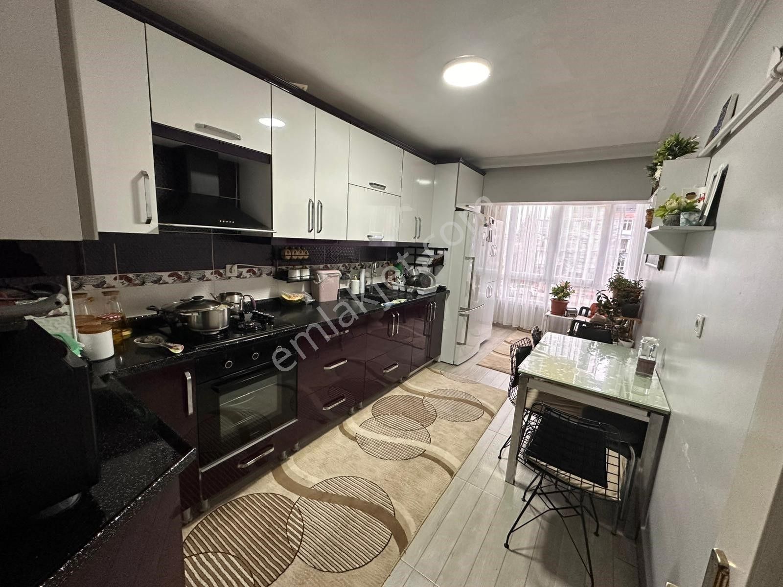 Hayal^den Pınarbaşı Mh^de E. Banyolu Full Yapılı Kat Konumda Geniş 3+1 Bağımsz Daire - Görsel 5
