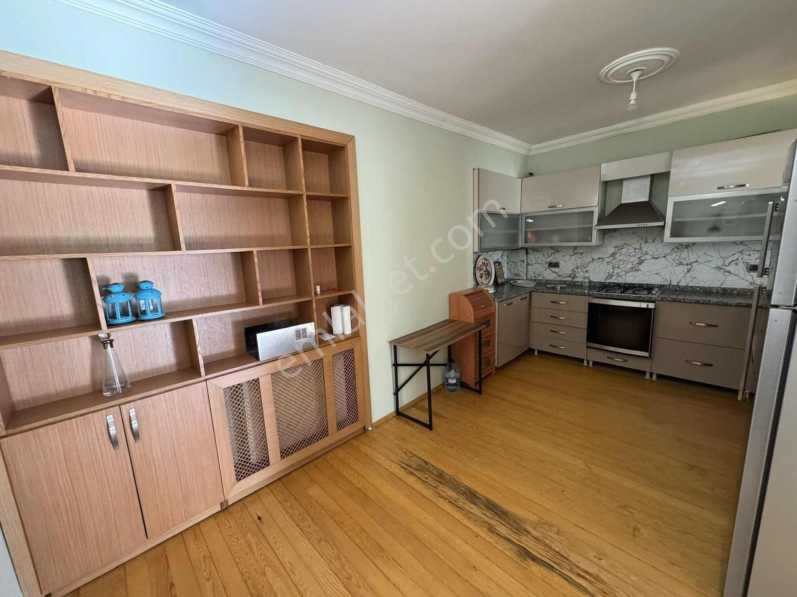 Sarıyer Kireçburnu'nda Bahçe Katı Eşyalı Kiralık 2+1 Daire - Görsel 12