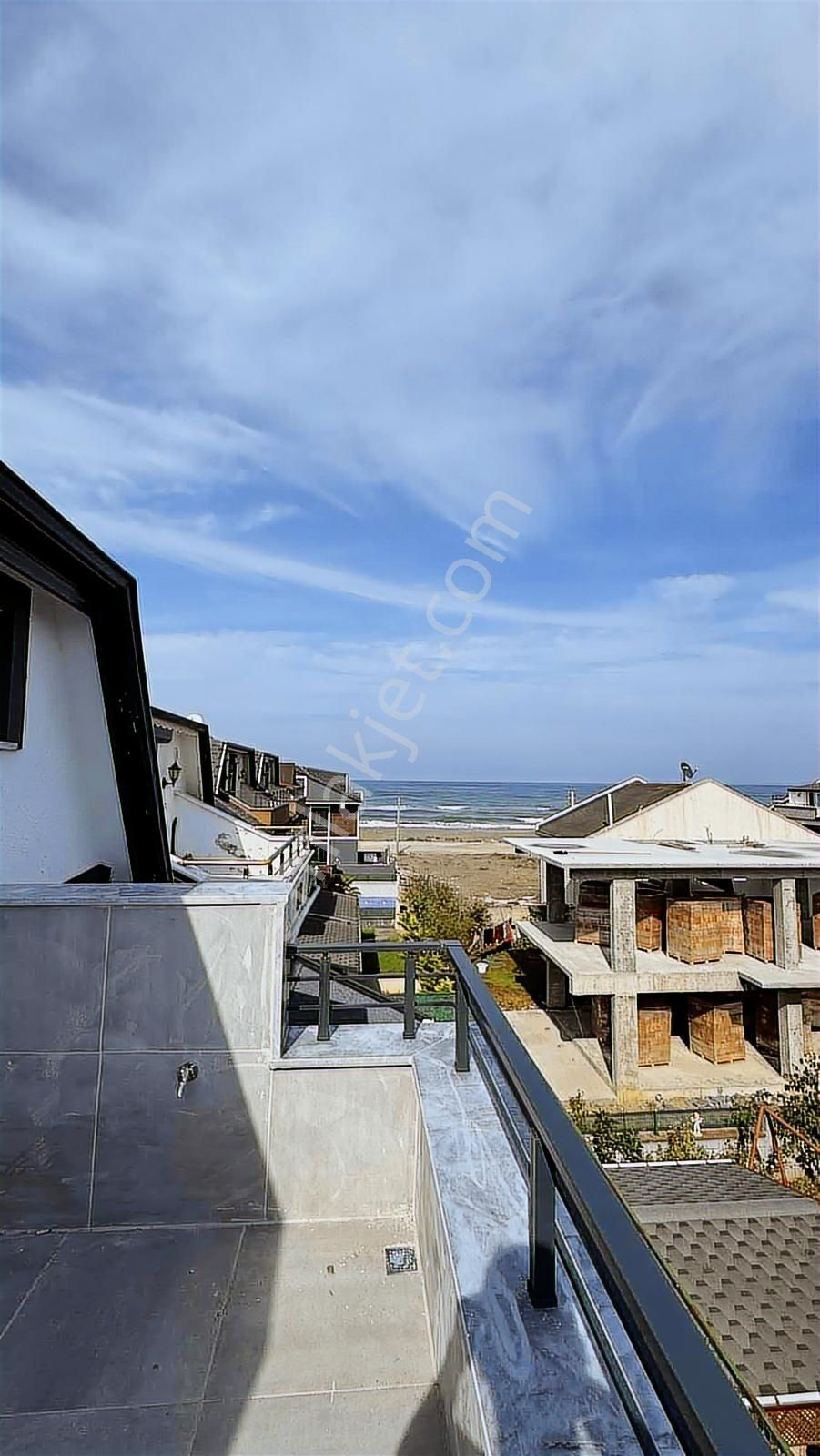 Alandere Mah Kapanmaz Deniz Manzaralı Tripleks İkiz Villa - Görsel 14