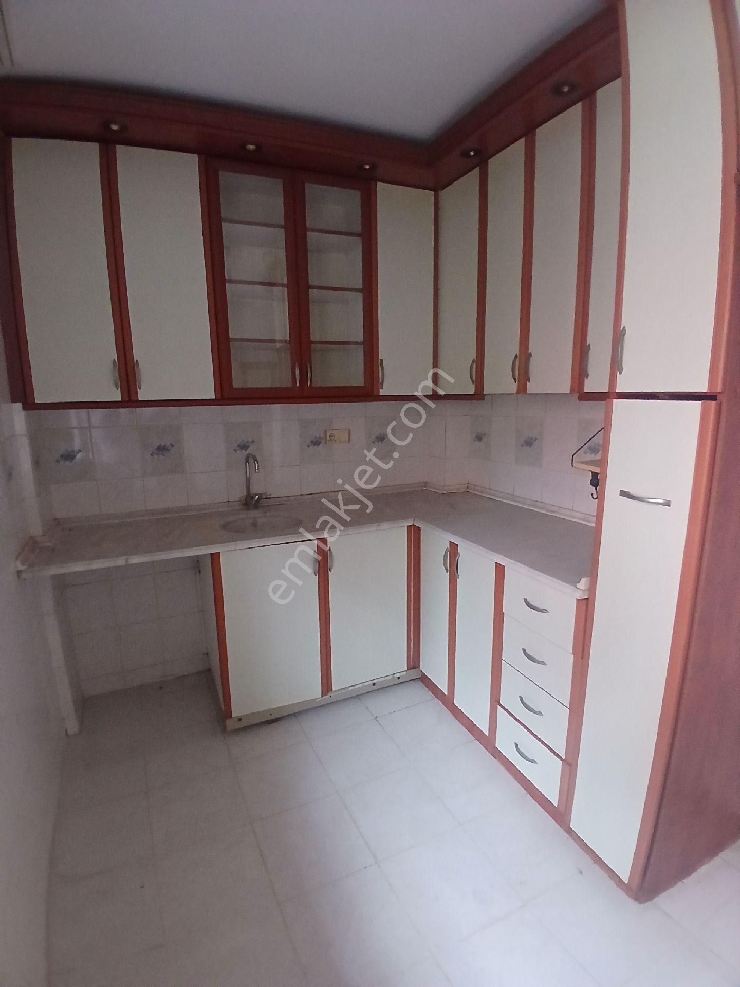 Karabaglar Sariyer Mah Kiralik Daire - Görsel 7