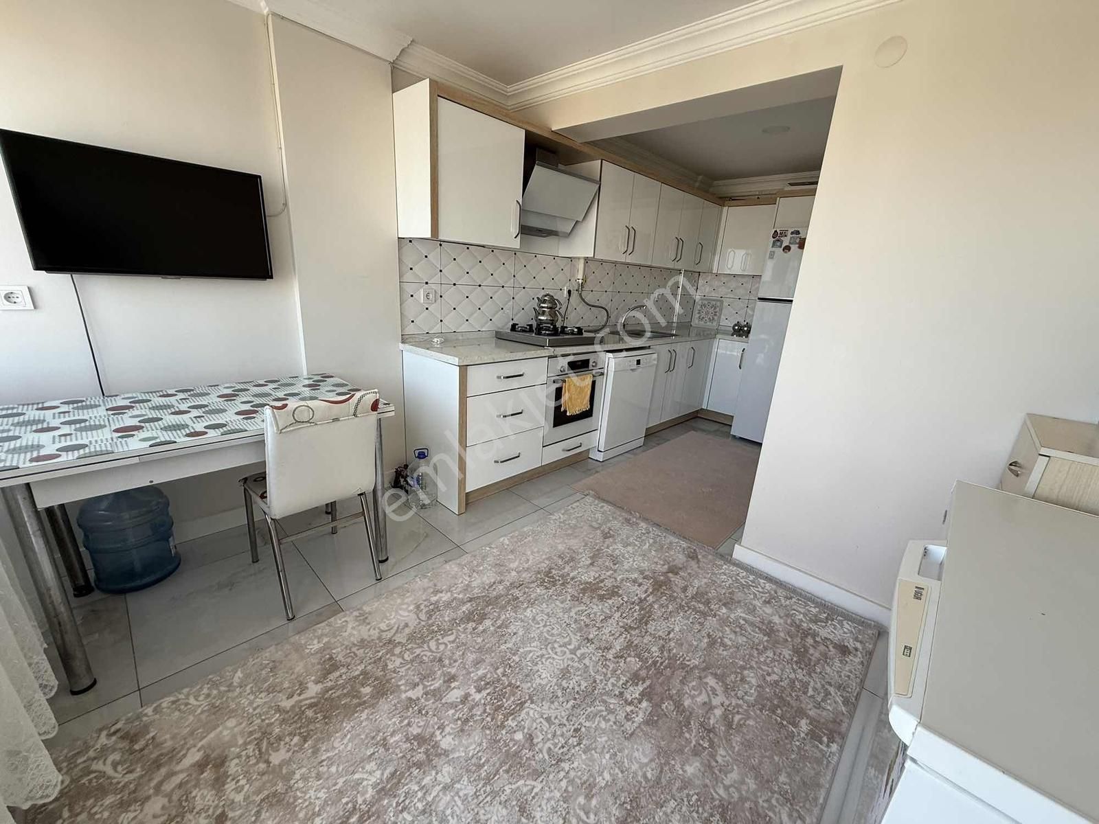 Kent Gayrimenkul'den Köşe Konumda Kiralık Daire - Görsel 8