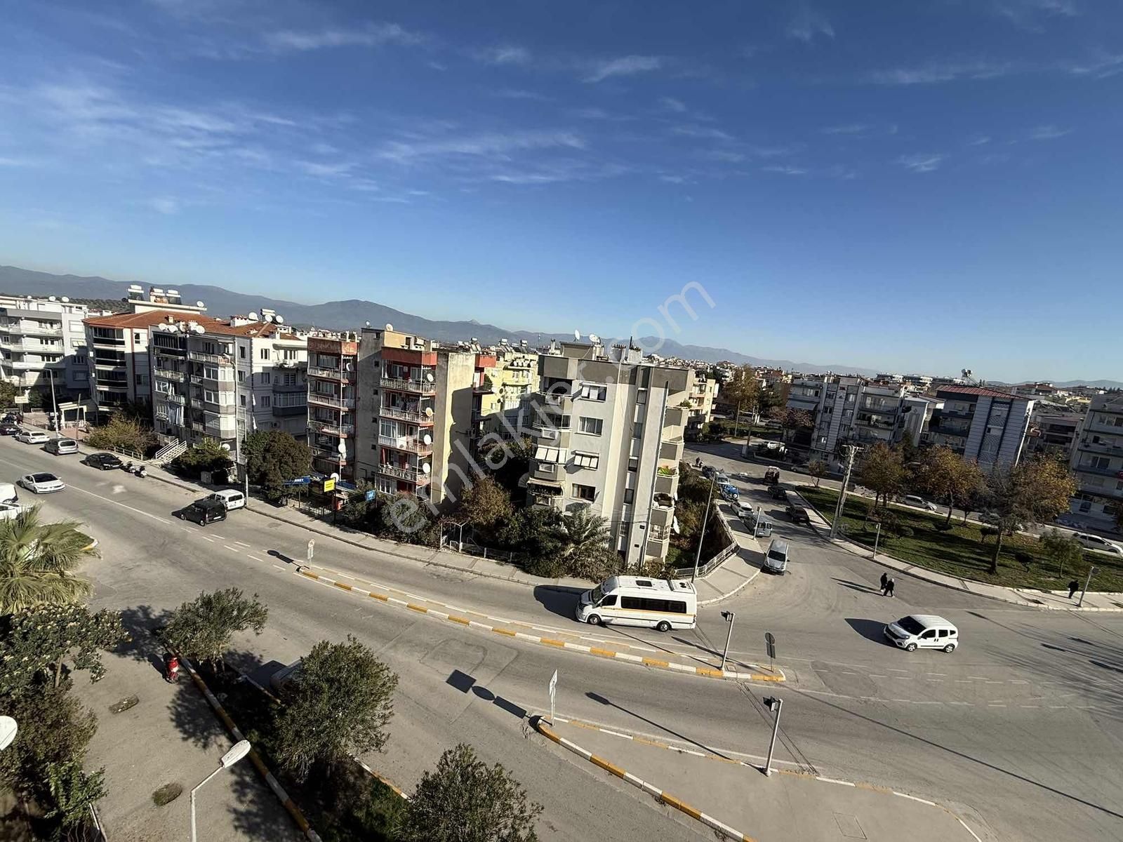 Kent Gayrimenkul'den Köşe Konumda Kiralık Daire - Görsel 4