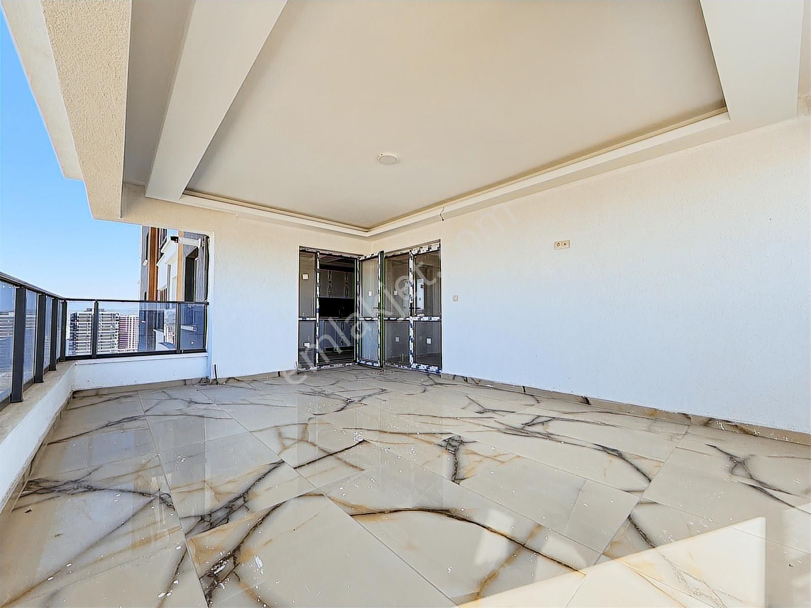 Çiftçioğullarından▃ultra Lüx Sitede K.otopark Teras Balkonlu 4+1 - Görsel 11