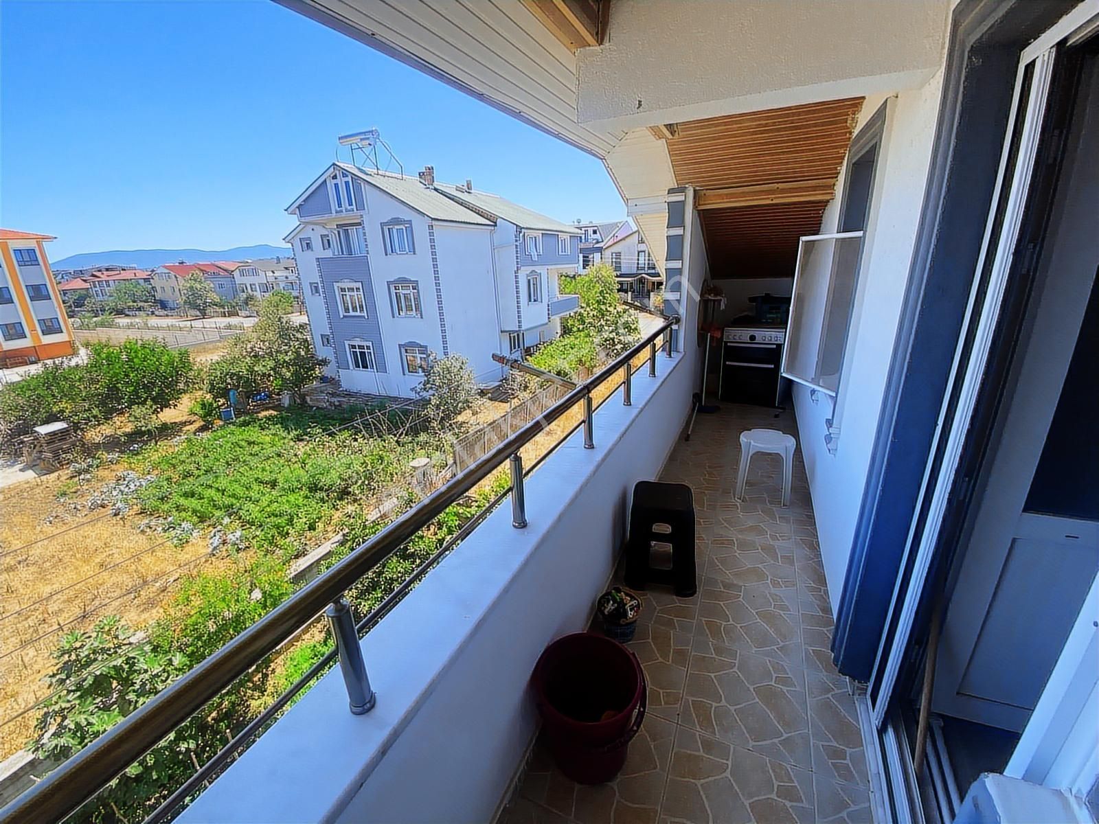 Yalı Mahallesinde Çatı Katında 3+1 Geniş Kullanım Alanlı Daire - Görsel 4