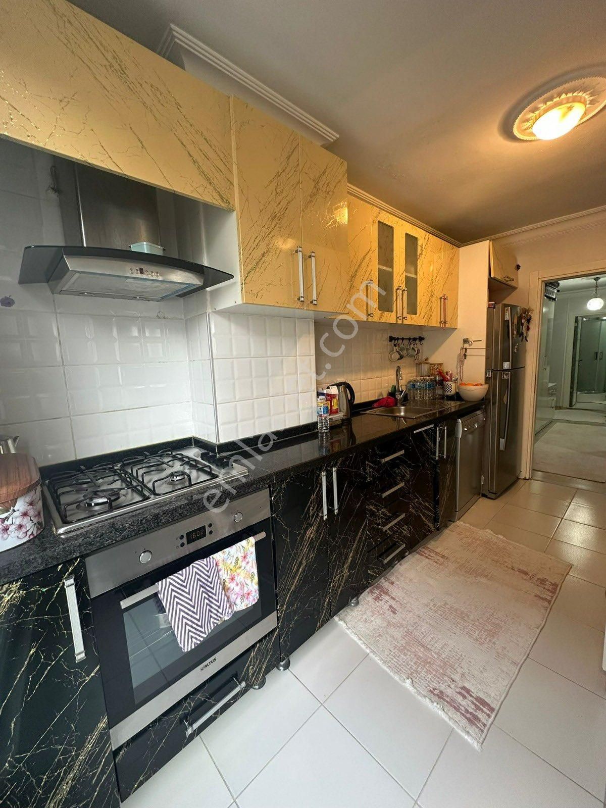 Üçevler Mahallesinde Satılık Kelepir 2+1 Köşe Daire - Görsel 12