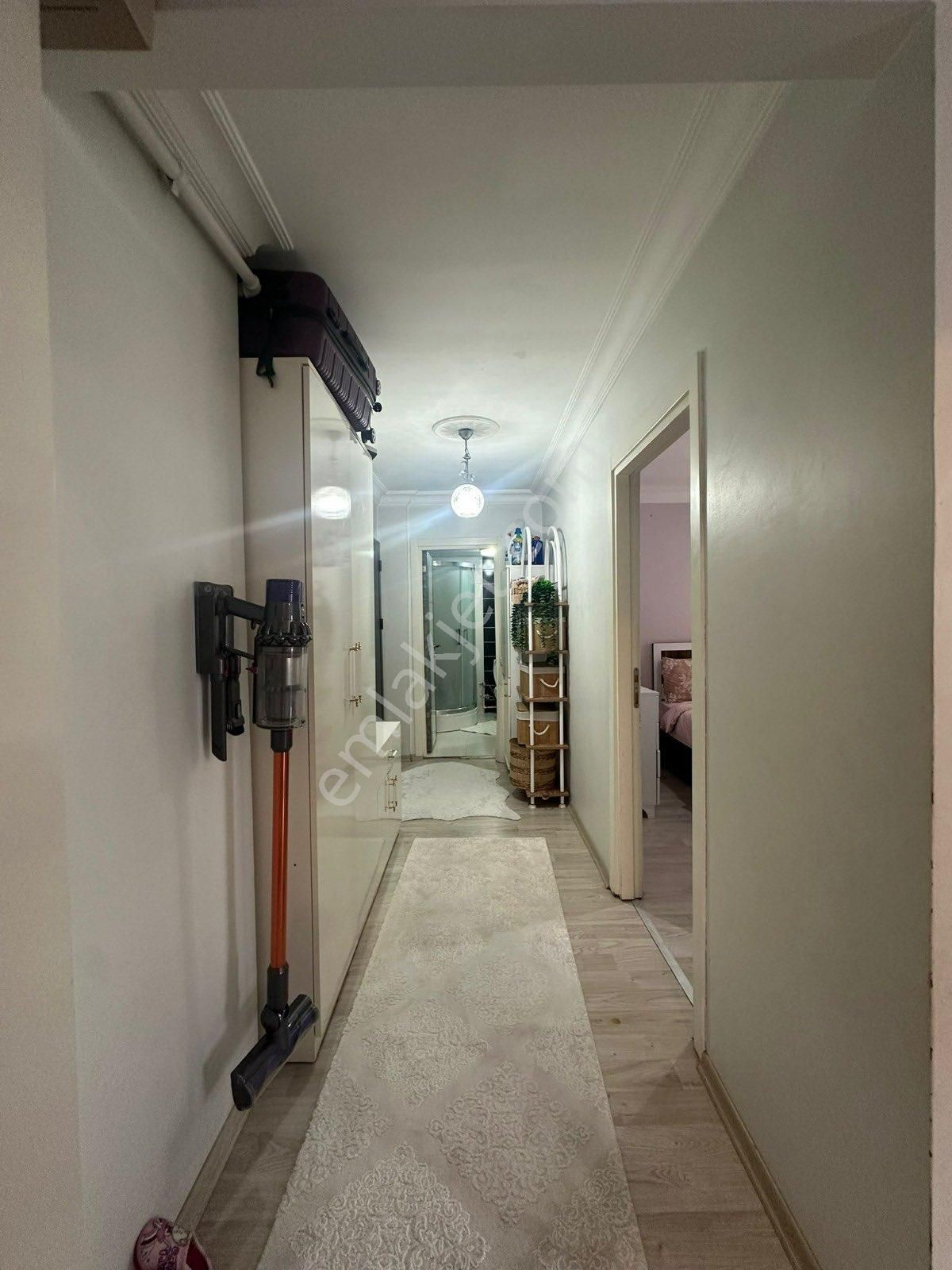 Üçevler Mahallesinde Satılık Kelepir 2+1 Köşe Daire - Görsel 9