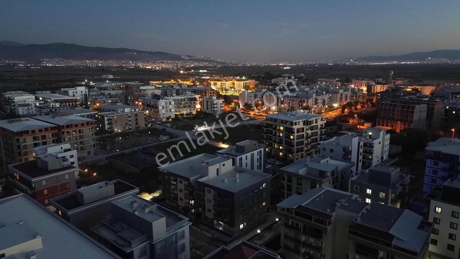 Seyrek 2+1 Daire Kapalı Mutfak Doğalgazlı Ara Kat