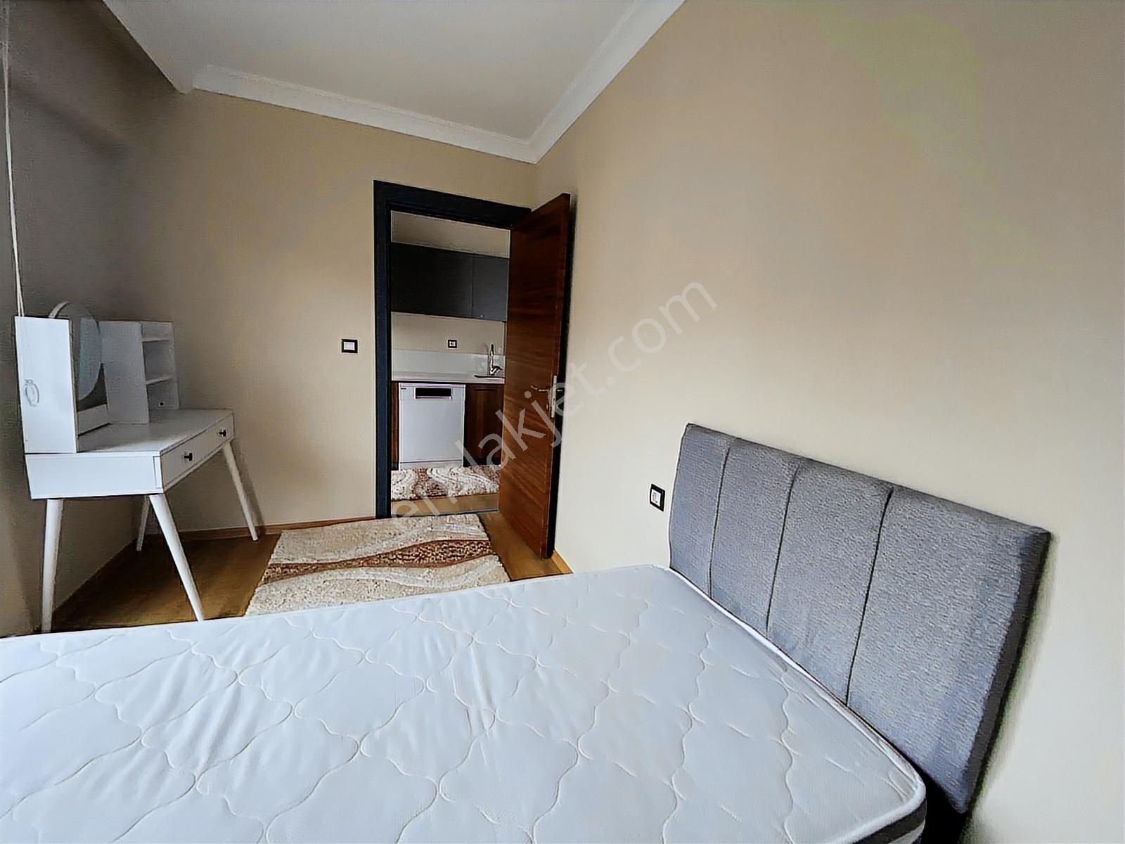 Güvenlikli Kapalı Phavuzlu Site İçerisinde 2+1 Kiralık Daire!! - Görsel 13
