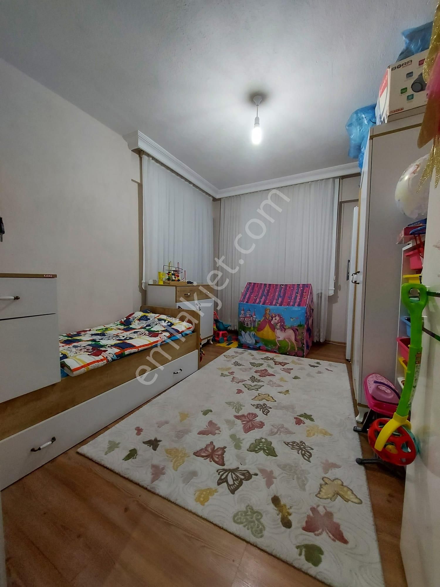 Karahasanlıda Hastane Yakını 165 Metrekare Uygun Fiyata 3+1 Satılık Arakat Kat Daire - Görsel 2