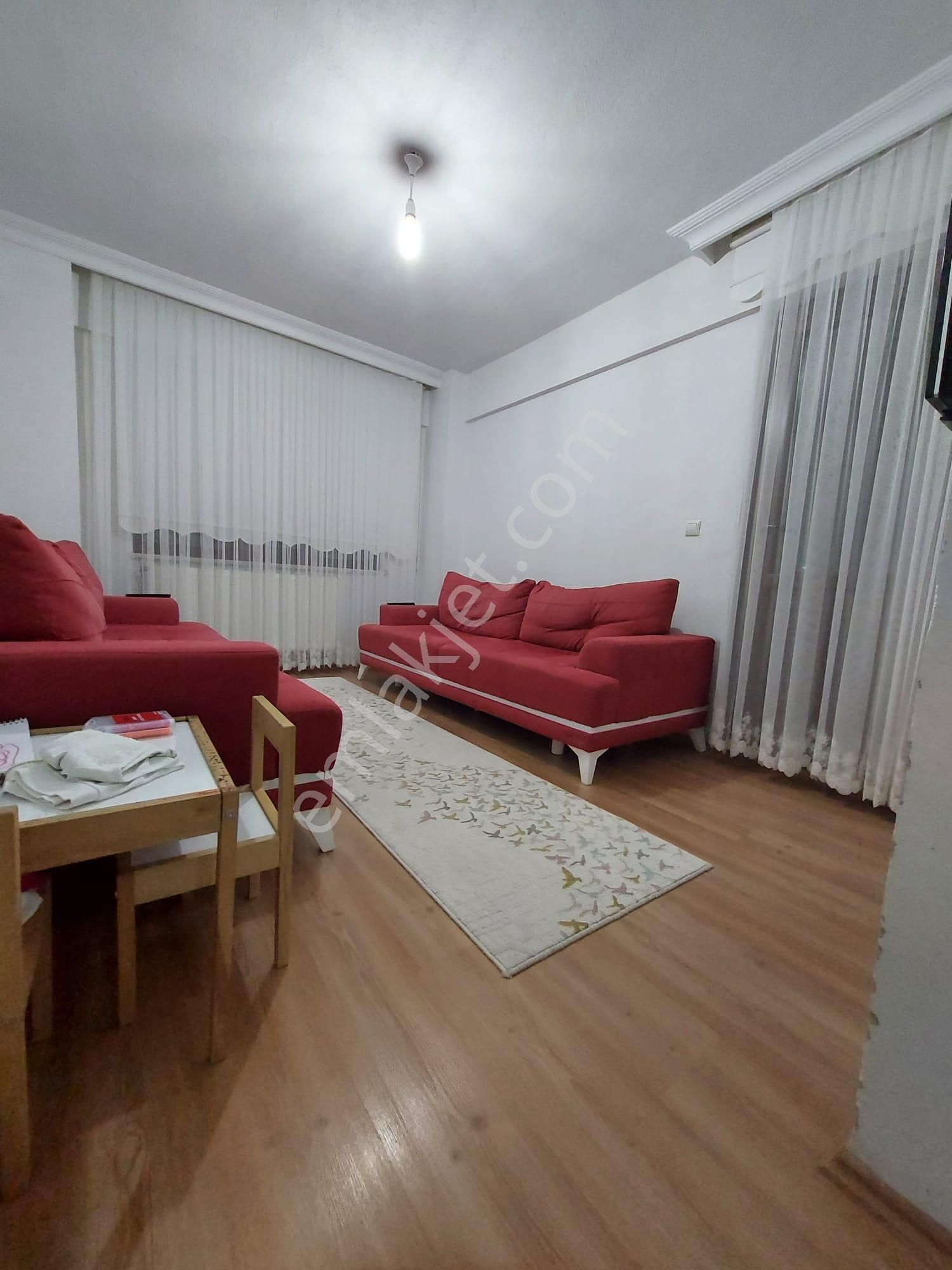 Karahasanlıda Hastane Yakını 165 Metrekare Uygun Fiyata 3+1 Satılık Arakat Kat Daire - Görsel 6