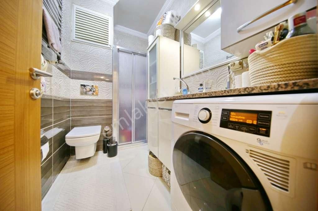 Kaçmaz'dan Küçükyalıda Ön Cepheli 9 Yıllık Binada Kiralık Dublex - Görsel 10