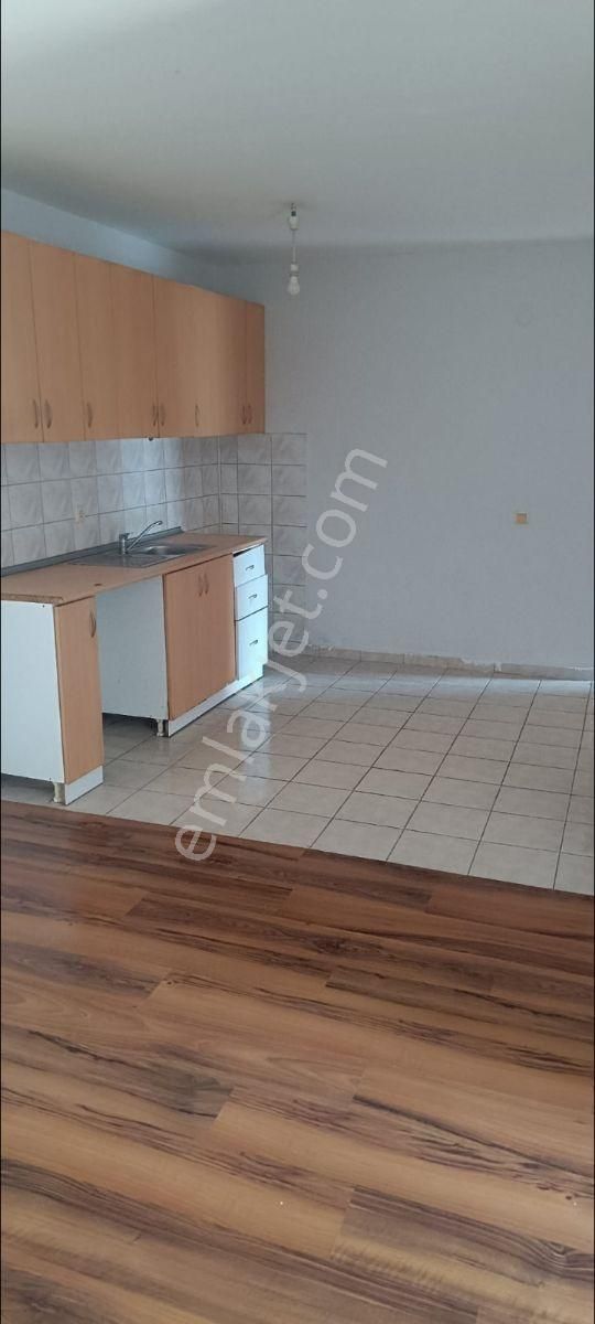 Salkımevlerde 3+1 Kiralık Daire - Görsel 12