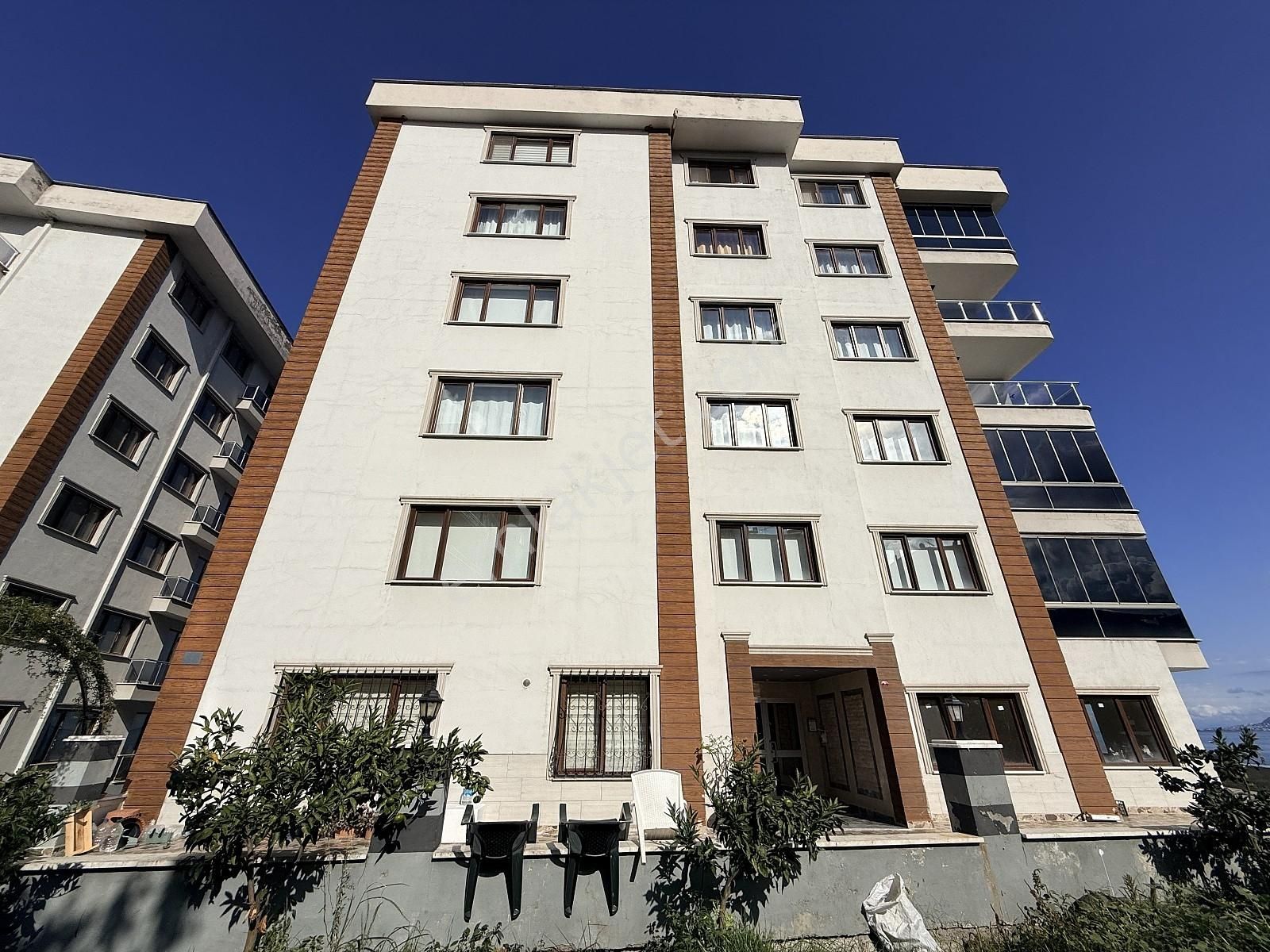 Akçaabat'ta Full Eşyalı 2 Balkonlu Denize Yakın Daire | Tekce - Görsel 22