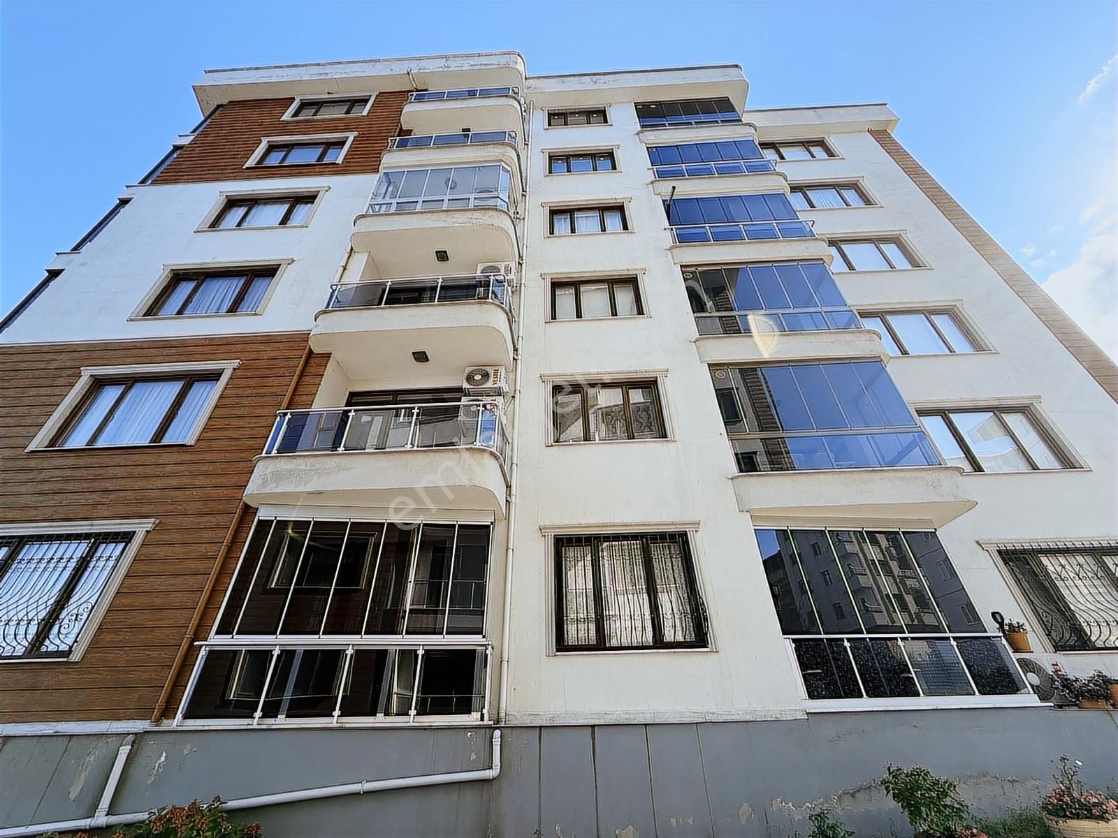 Akçaabat'ta Full Eşyalı 2 Balkonlu Denize Yakın Daire | Tekce - Görsel 21
