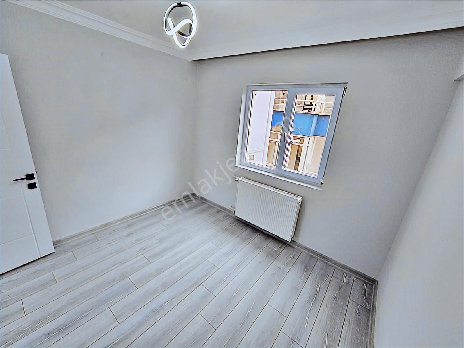 Elvan'da Ahi Elvan Cad. Yanı 3+1 Ultra Lüks Yapılı Ara Kat Daire - Görsel 25