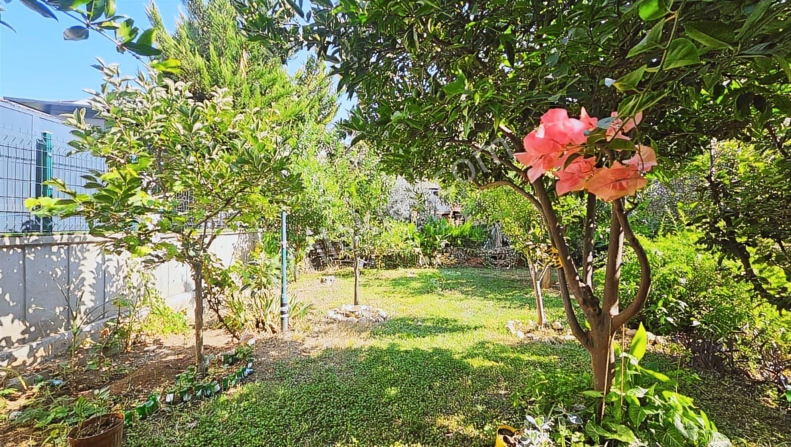 Balo Gayrimenkul'den Güzeloba Turizm Yolu Üzeri Site De Tripleks - Görsel 26