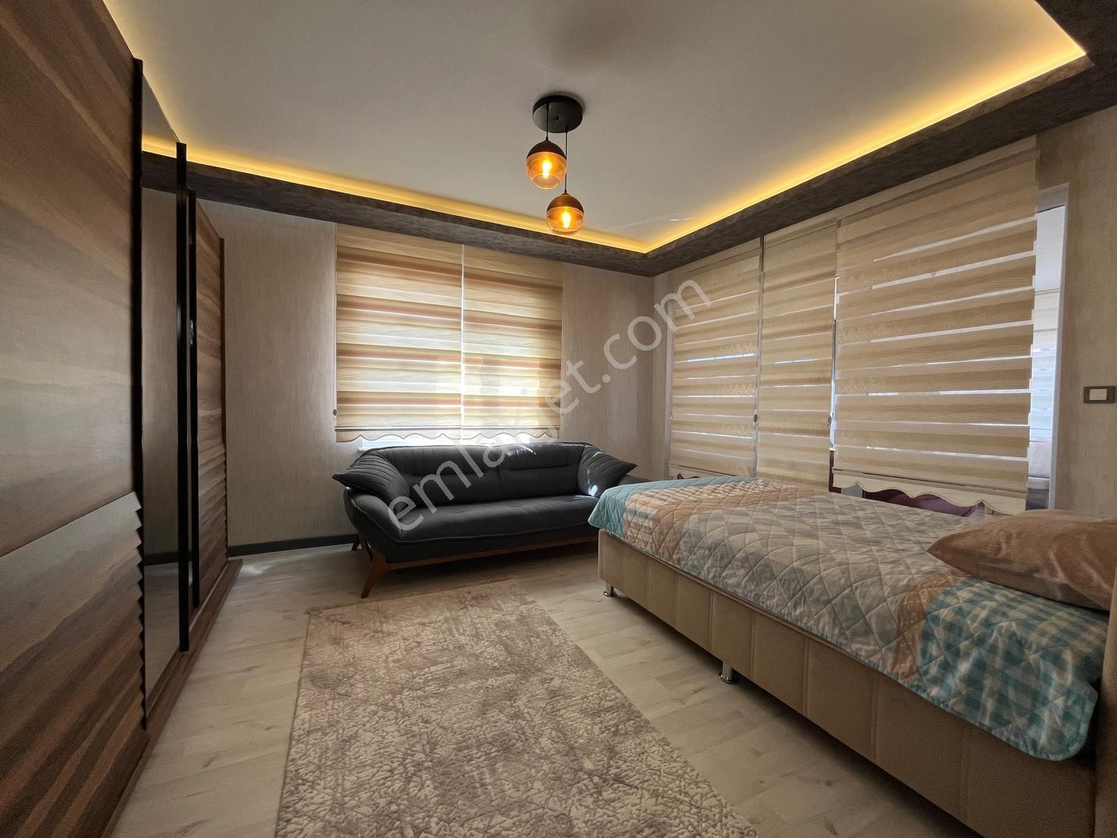 Kalecik Emlak'tan Bulvar Yakını Giy. Odalı 185m² 4+1 Lüks Site Dairesi - Görsel 11